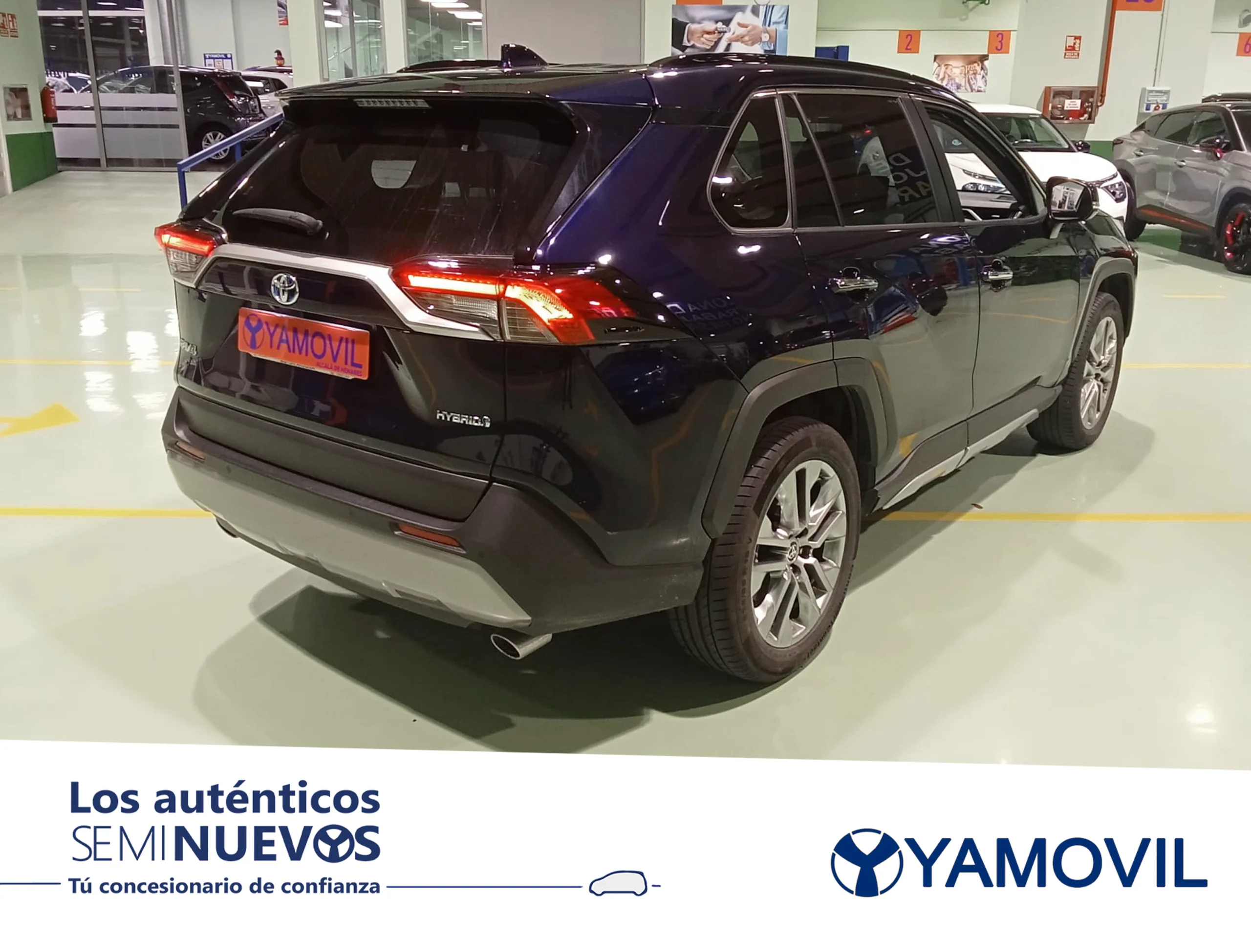Toyota Rav4 220H Luxury 4x2 e-CVT 160 kW (218 CV) - Foto 2