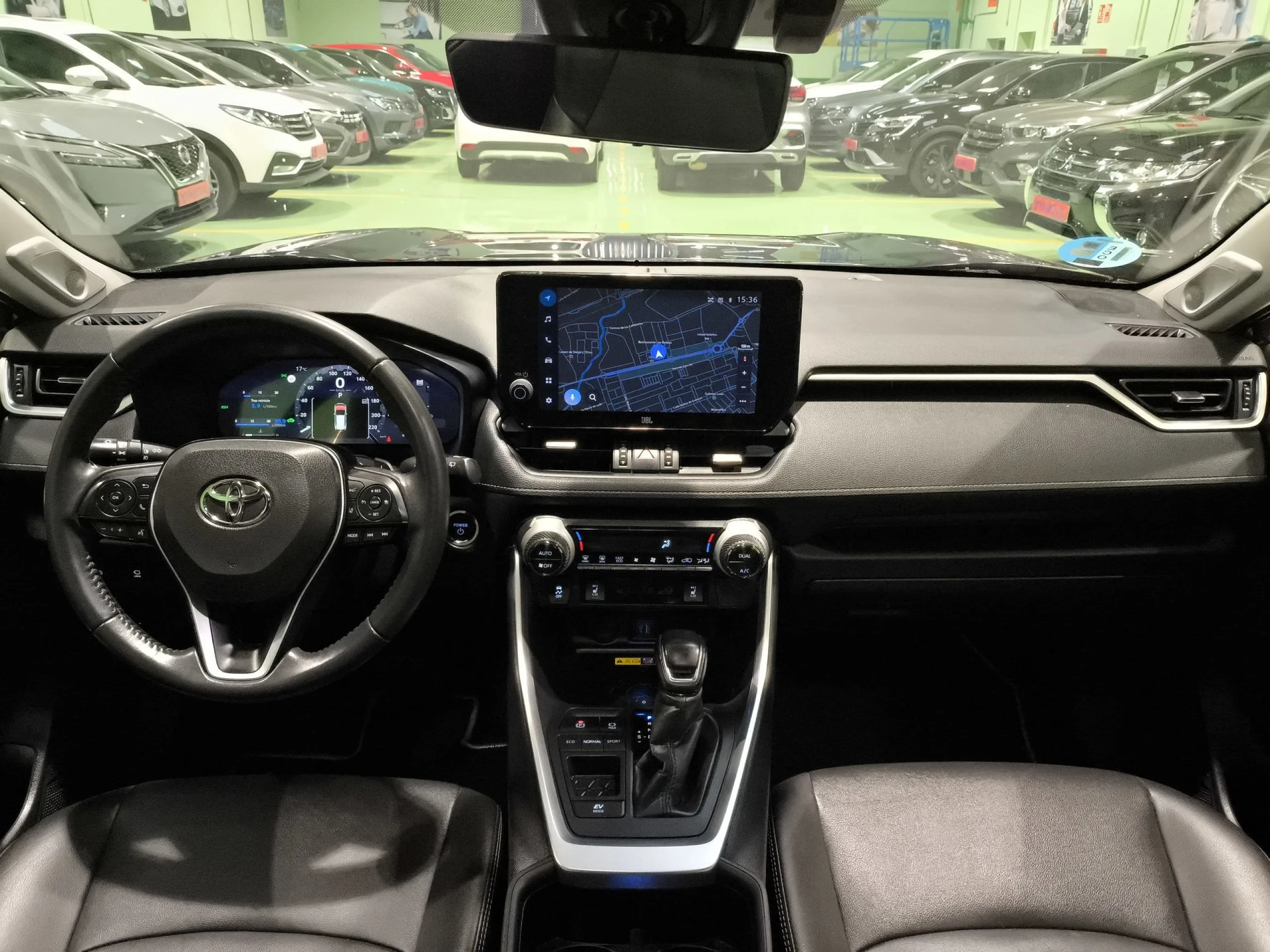 Toyota Rav4 220H Luxury 4x2 e-CVT 160 kW (218 CV) - Foto 11