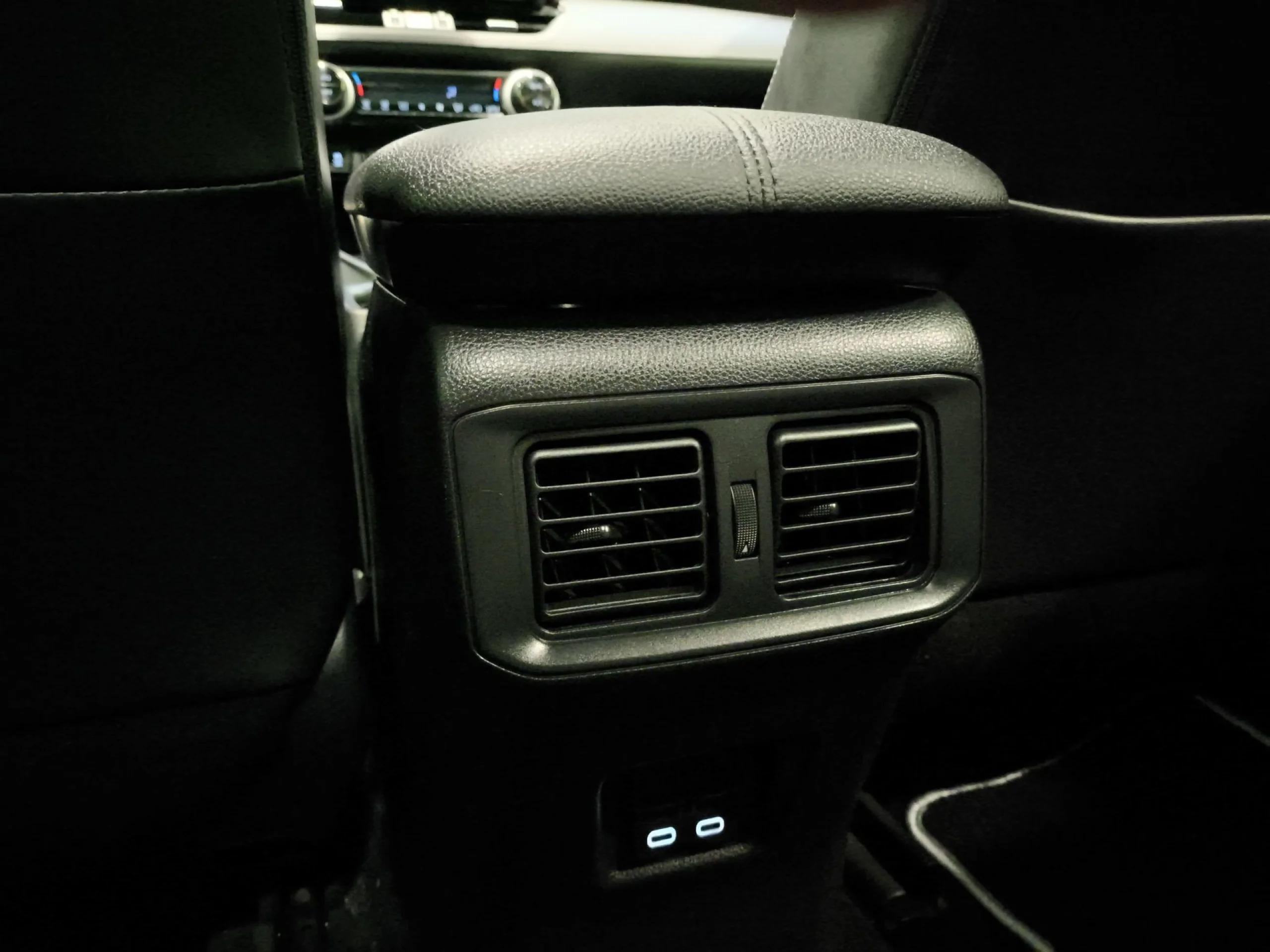 Toyota Rav4 220H Luxury 4x2 e-CVT 160 kW (218 CV) - Foto 24