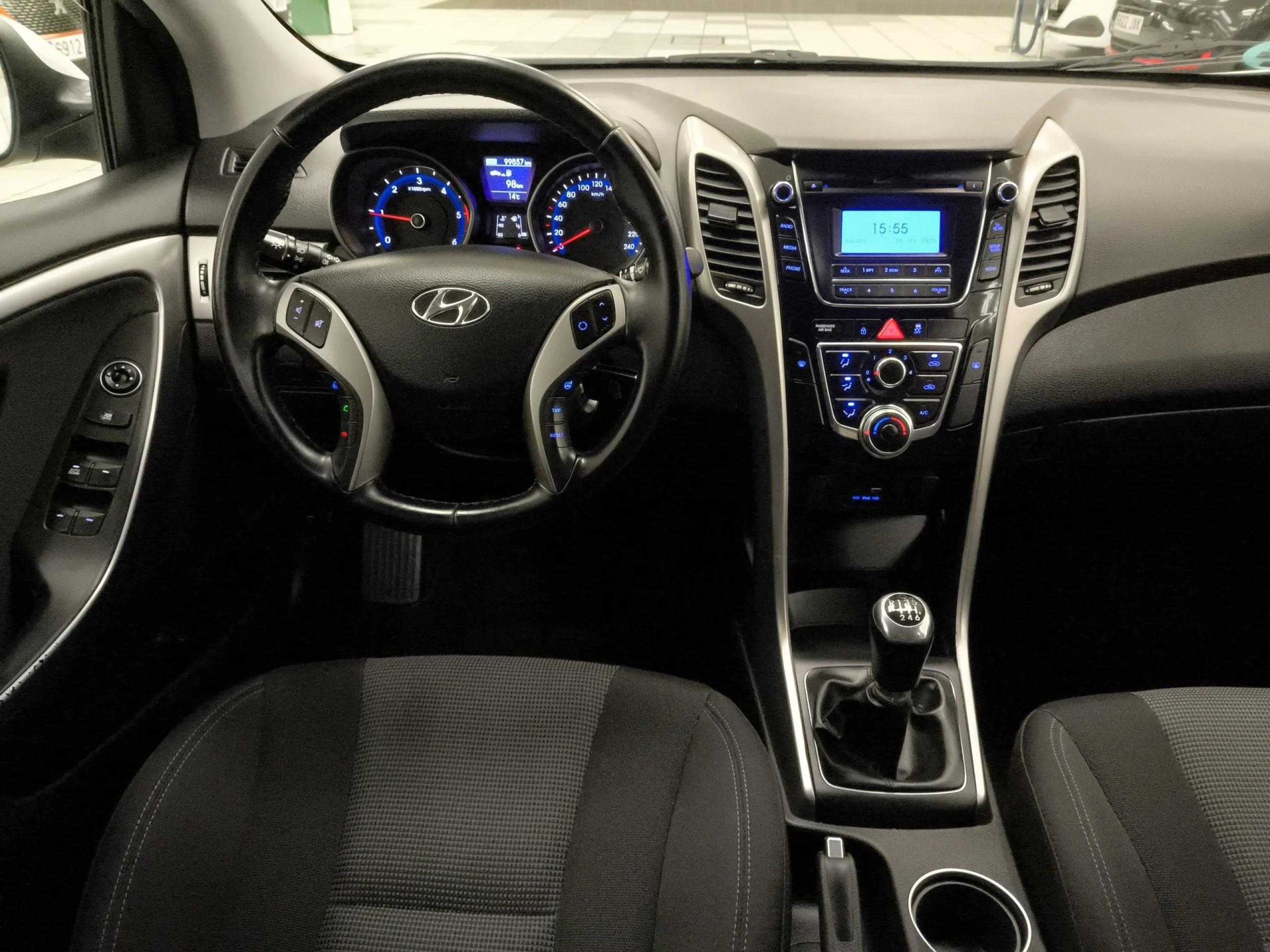Hyundai I30 1.4 CRDI Klass 66 kW (90 CV) - Foto 16