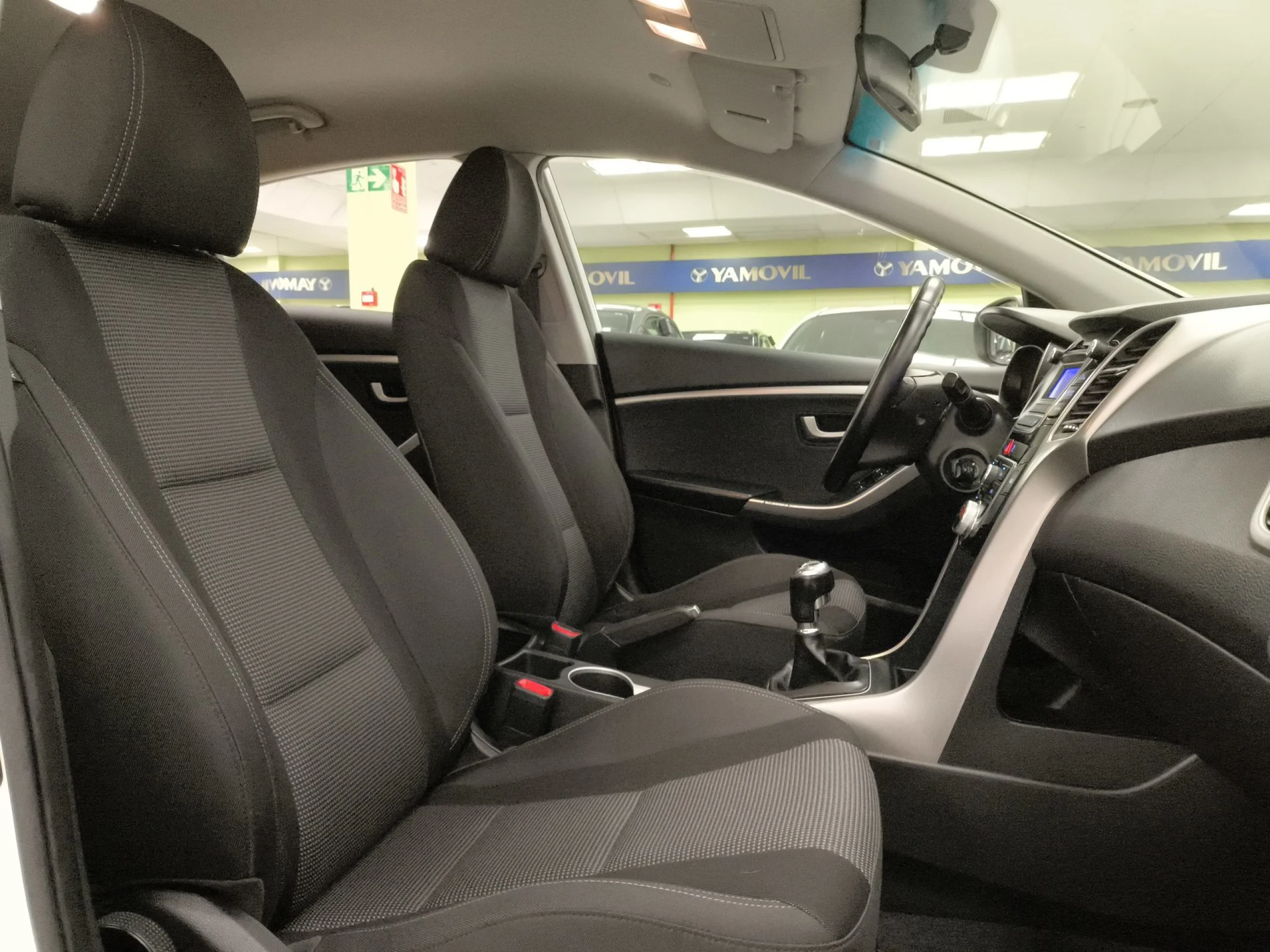Hyundai I30 1.4 CRDI Klass 66 kW (90 CV) - Foto 19