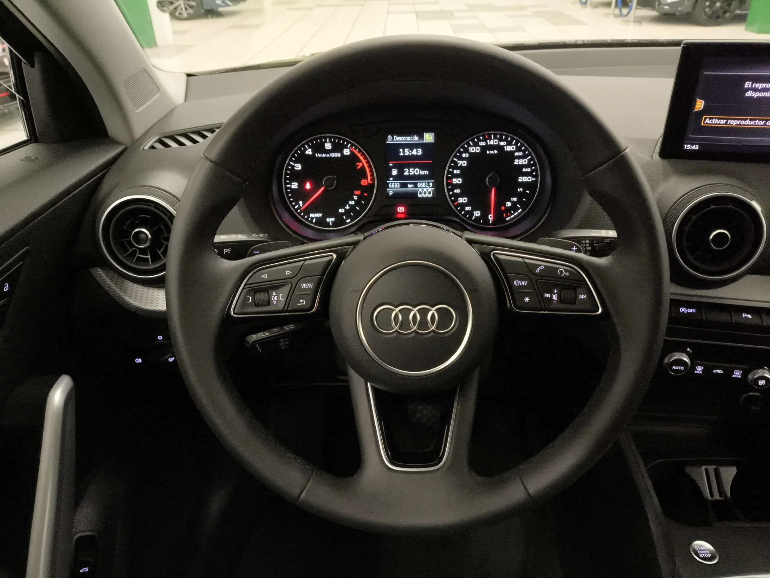 Audi Q2 Advanced 35 TFSI 110 kW (150 CV) S tronic - Foto 11