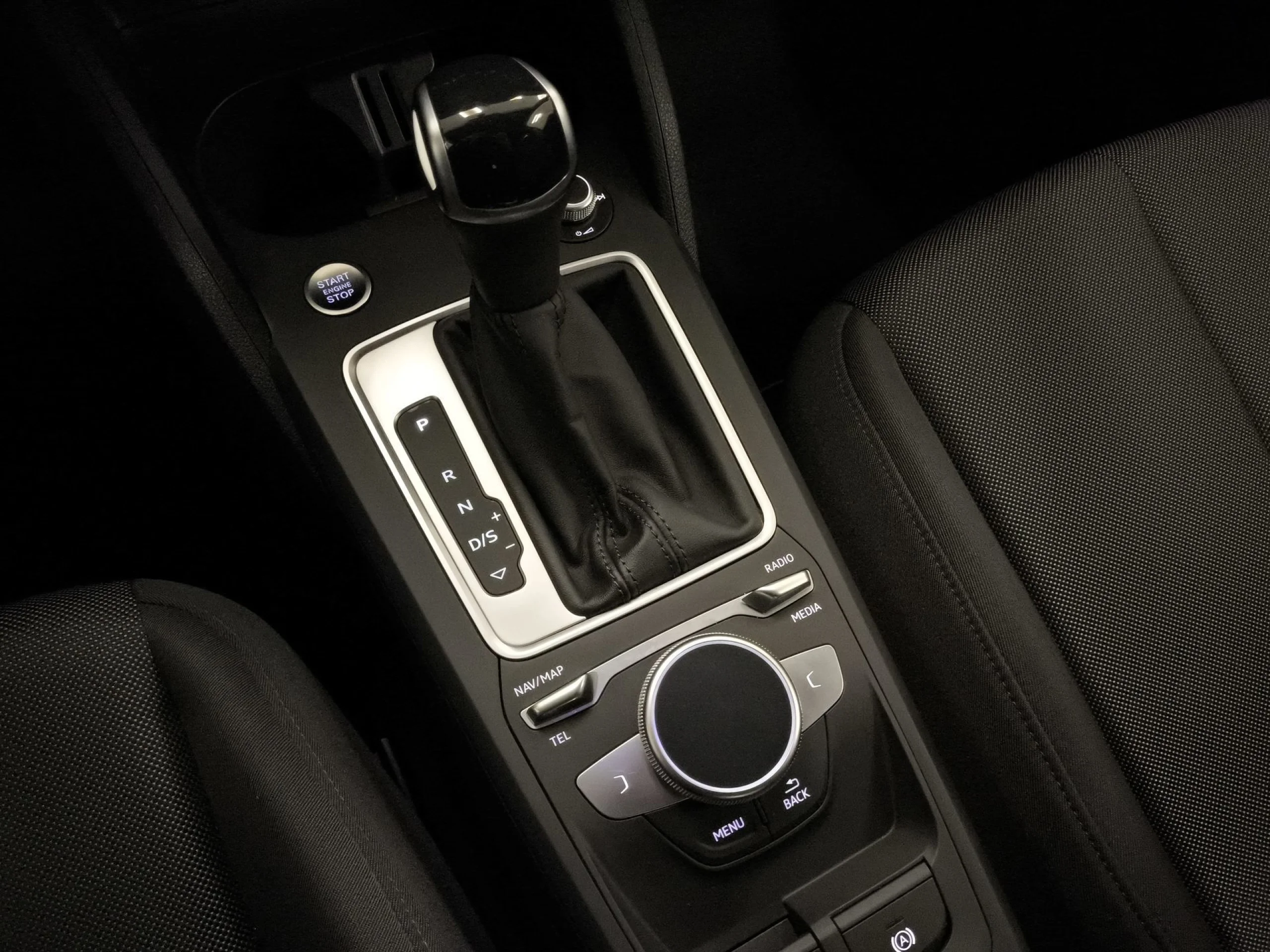 Audi Q2 Advanced 35 TFSI 110 kW (150 CV) S tronic - Foto 16