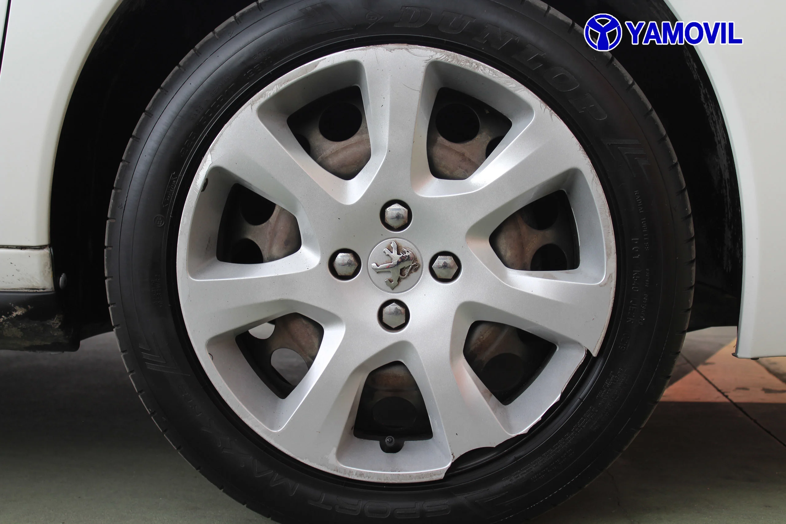 Peugeot 3008 1.6 VTi Confort 88 kW (120 CV) - Foto 9
