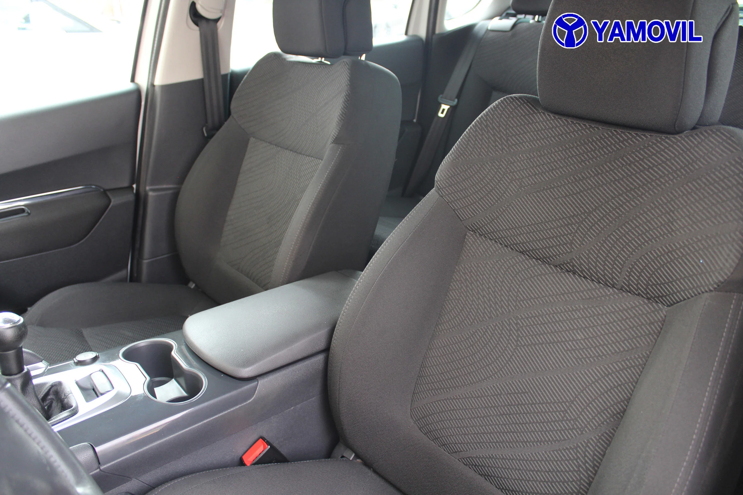 Peugeot 3008 1.6 VTi Confort 88 kW (120 CV) - Foto 13