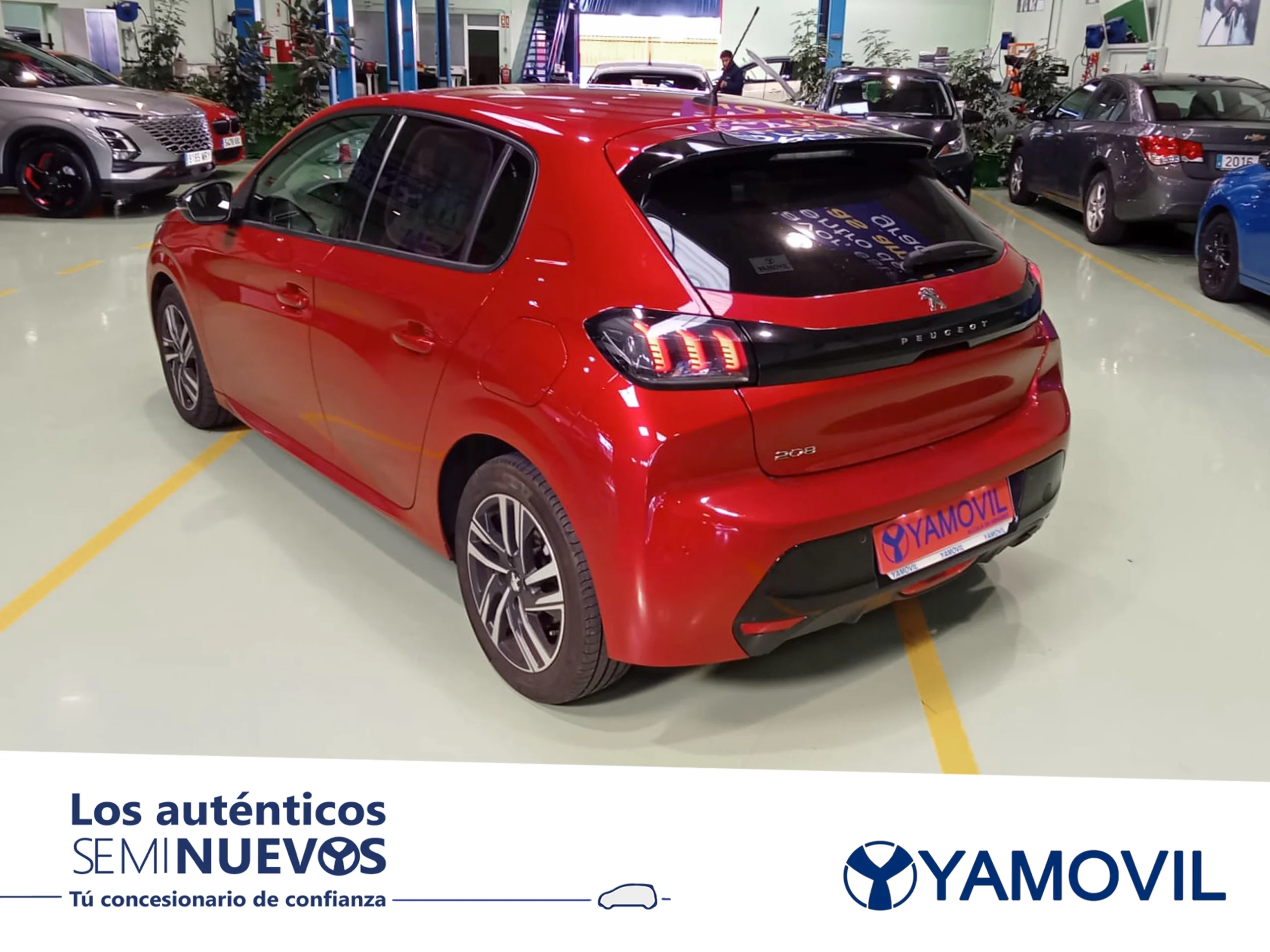 Peugeot 208 PureTech 100 Allure 75 kW (100 CV) - Foto 4