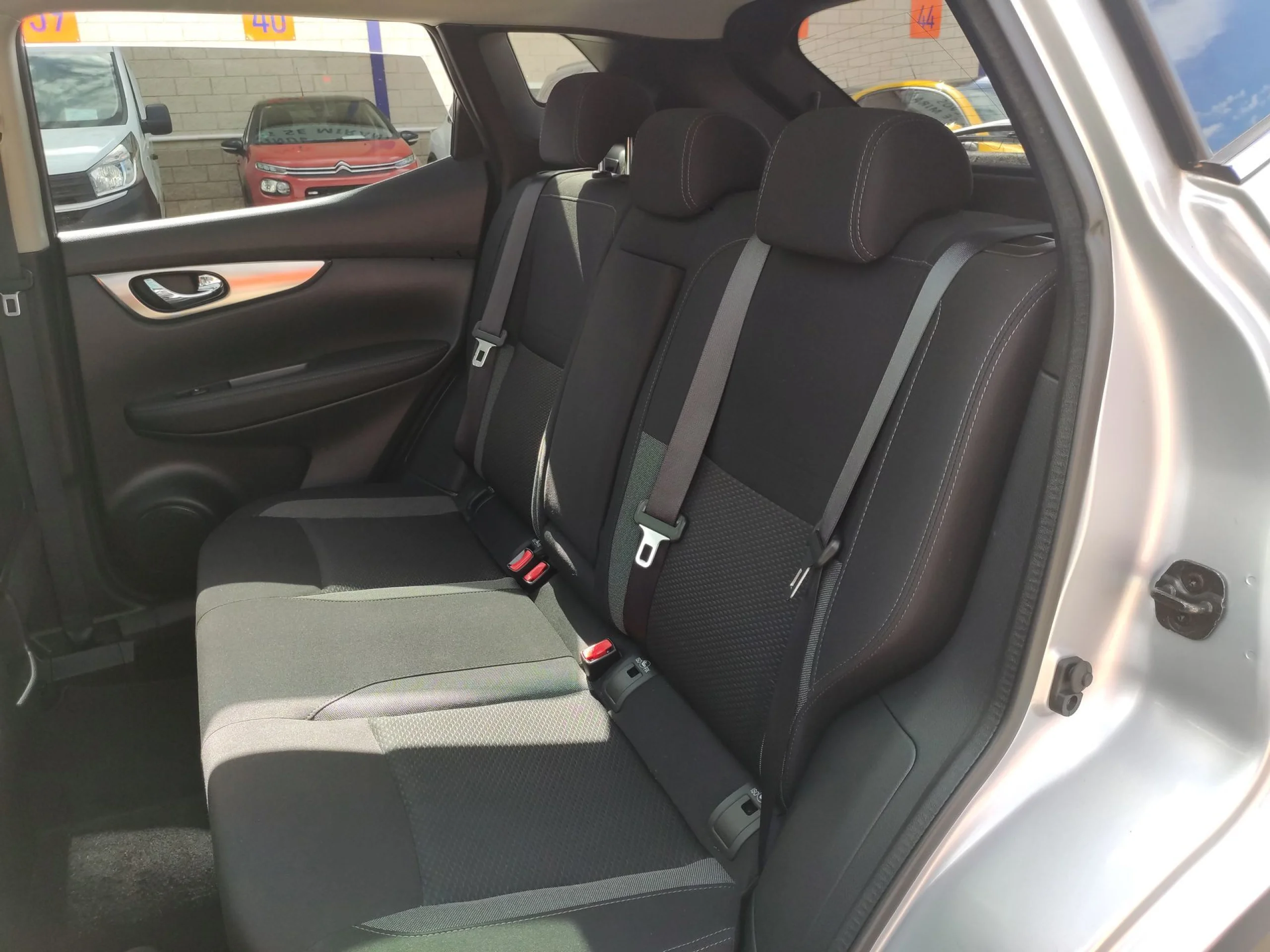 Nissan Qashqai DIG-T 140 N-Connecta 103 kW (140 CV) - Foto 20