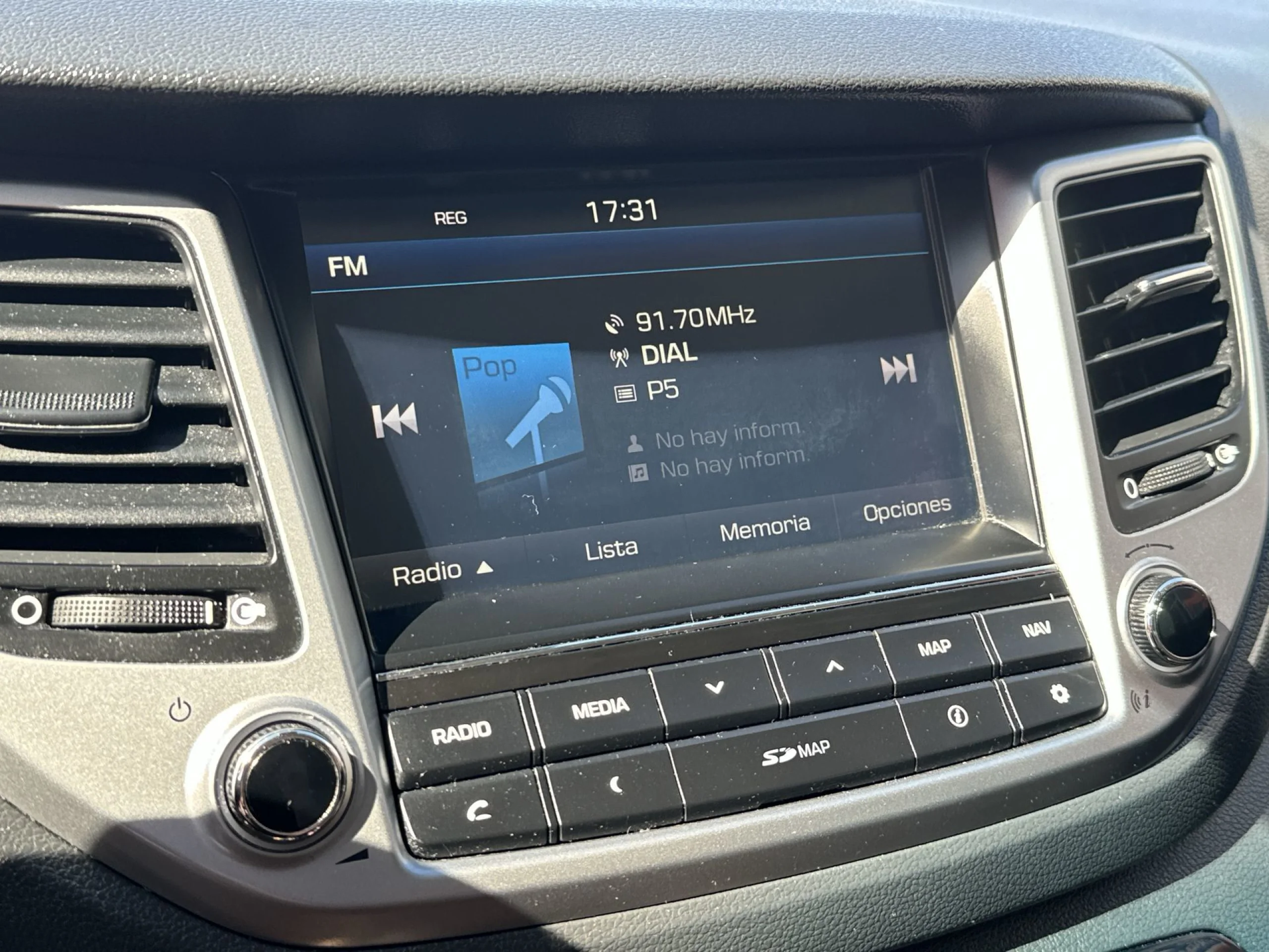 Hyundai Tucson 1.7 CRDI BlueDrive Tecno DT 4x2 104 kW (141 CV) - Foto 13