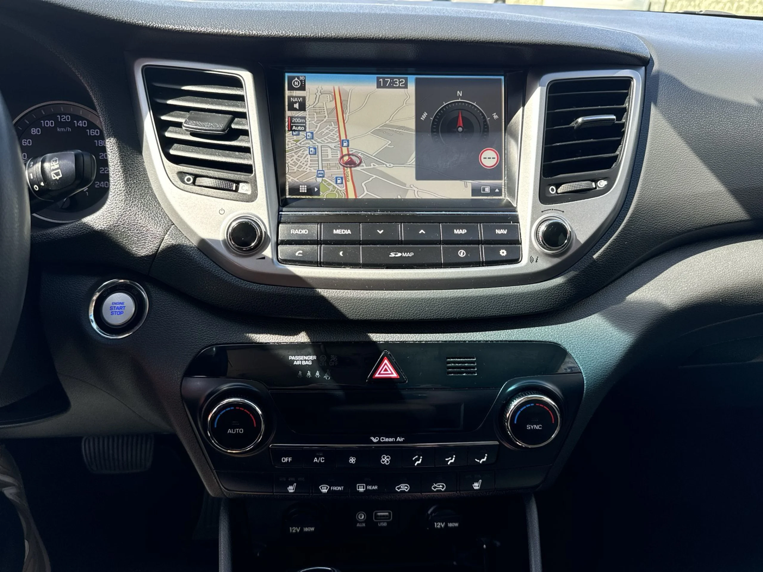 Hyundai Tucson 1.7 CRDI BlueDrive Tecno DT 4x2 104 kW (141 CV) - Foto 18