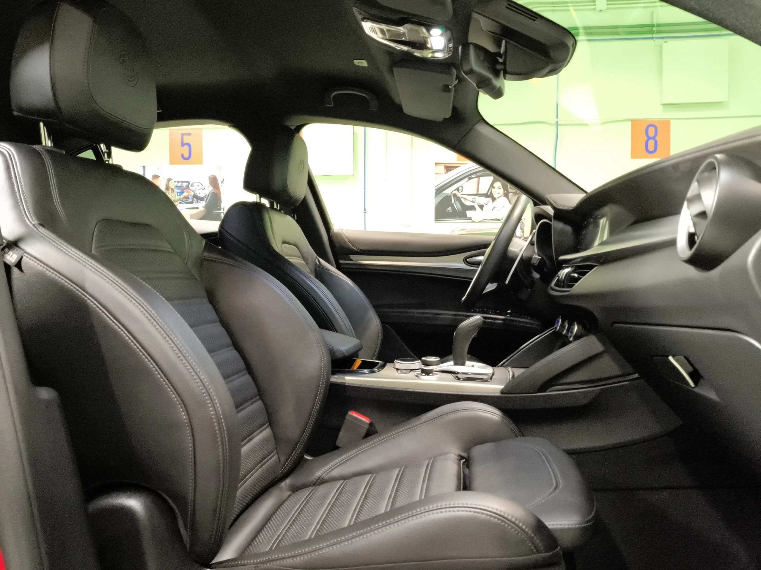 Alfa Romeo Stelvio 2.2 Diésel Veloce Q4 Auto 154 kW (210 CV) - Foto 21