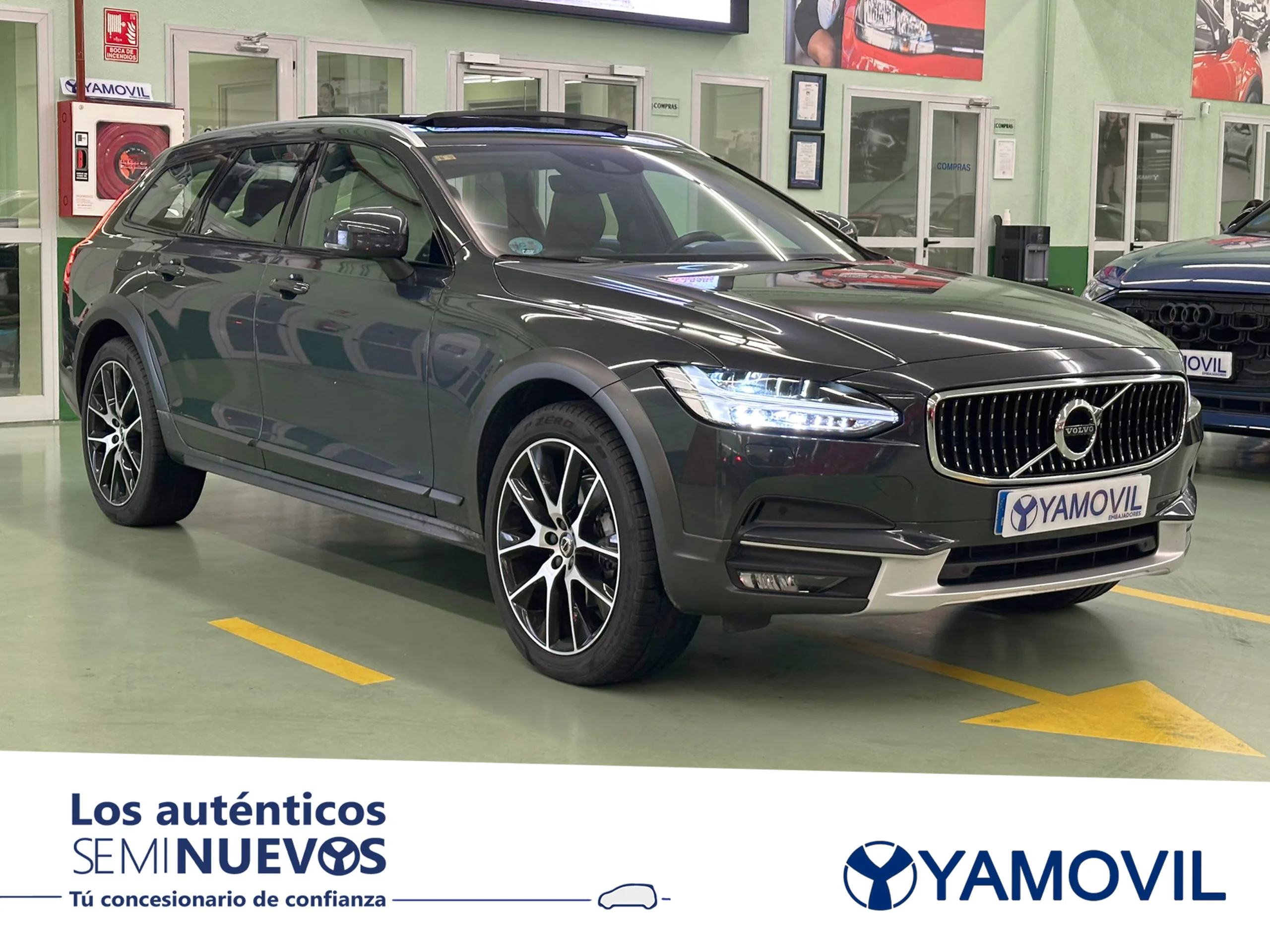 Volvo V90 Cross Country D4 Pro AWD Auto 140 kW (190 CV) - Foto 3