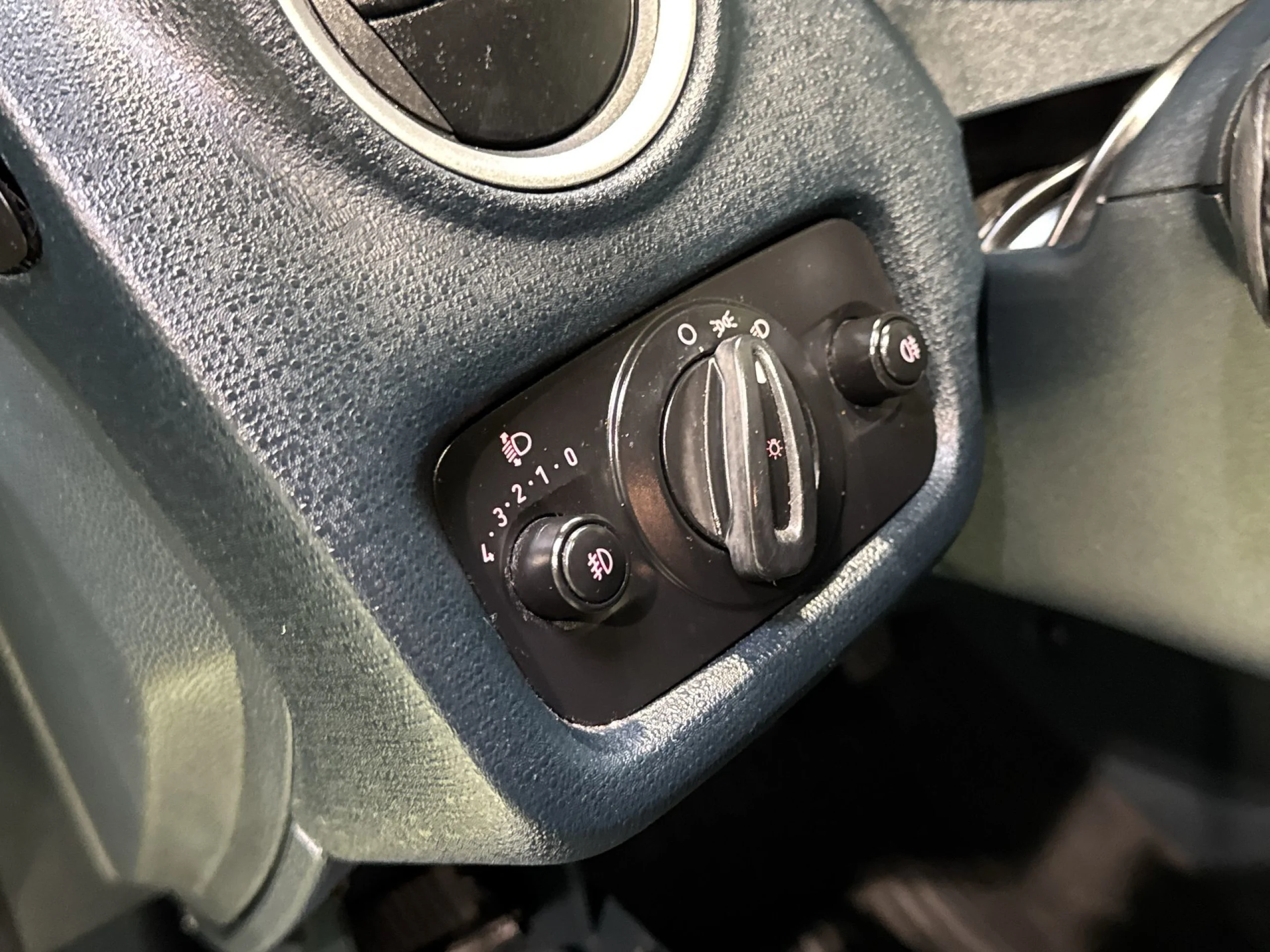 Ford Fiesta 1.4 TDCI Trend 51 kW (70 CV) - Foto 12