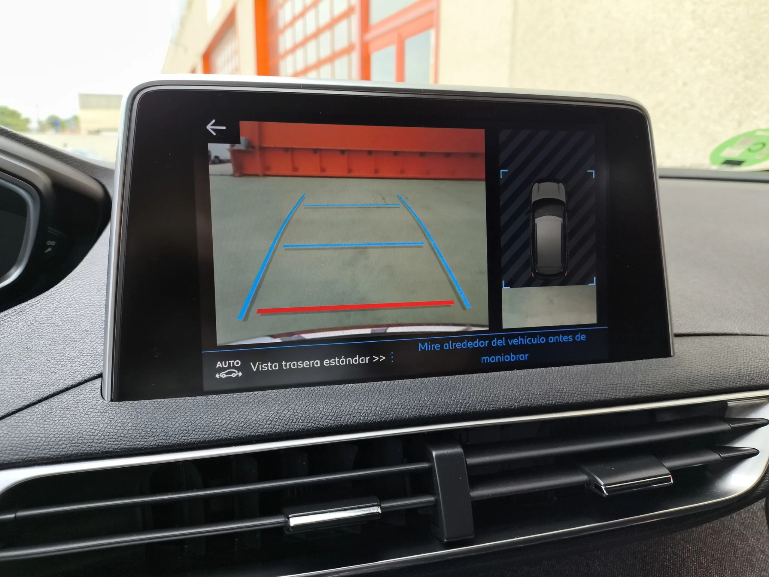 Peugeot 3008 PureTech 130 SANDS GT Line EAT8 96 kW (130 CV) - Foto 22