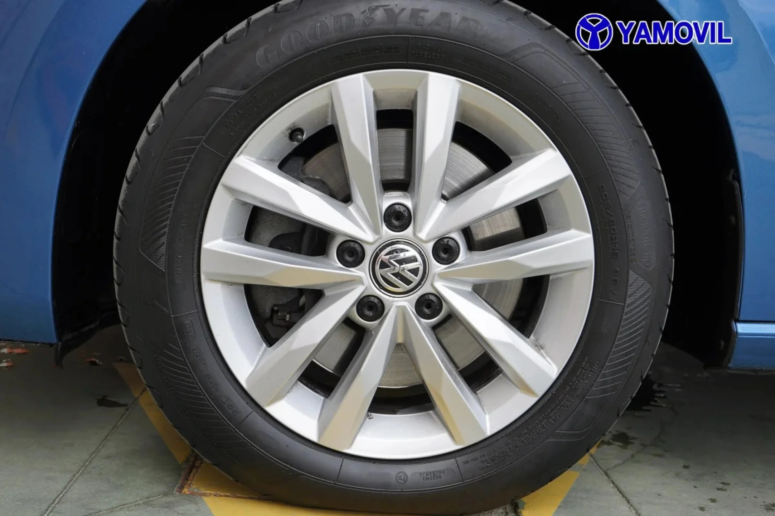 Volkswagen Touran Advance 1.6 TDI 85 kW (115 CV) - Foto 12