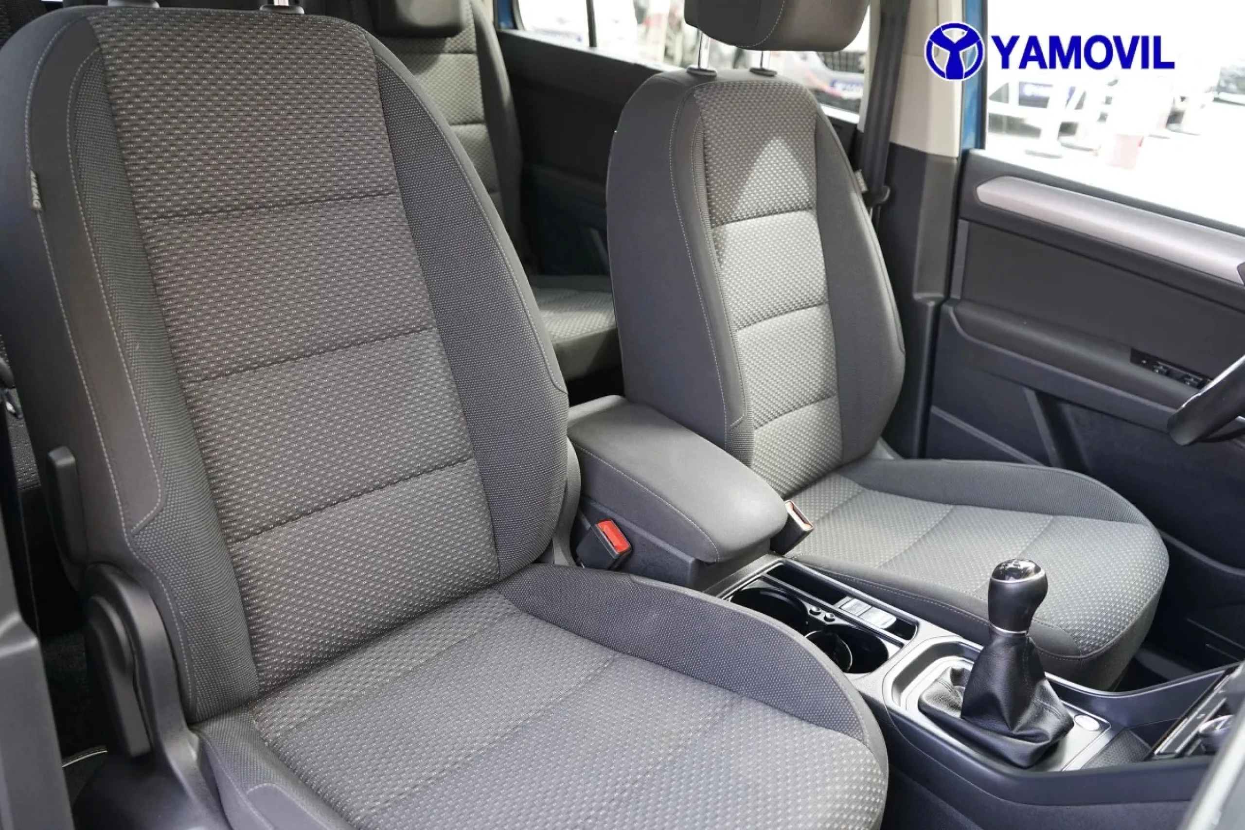 Volkswagen Touran Advance 1.6 TDI 85 kW (115 CV) - Foto 15