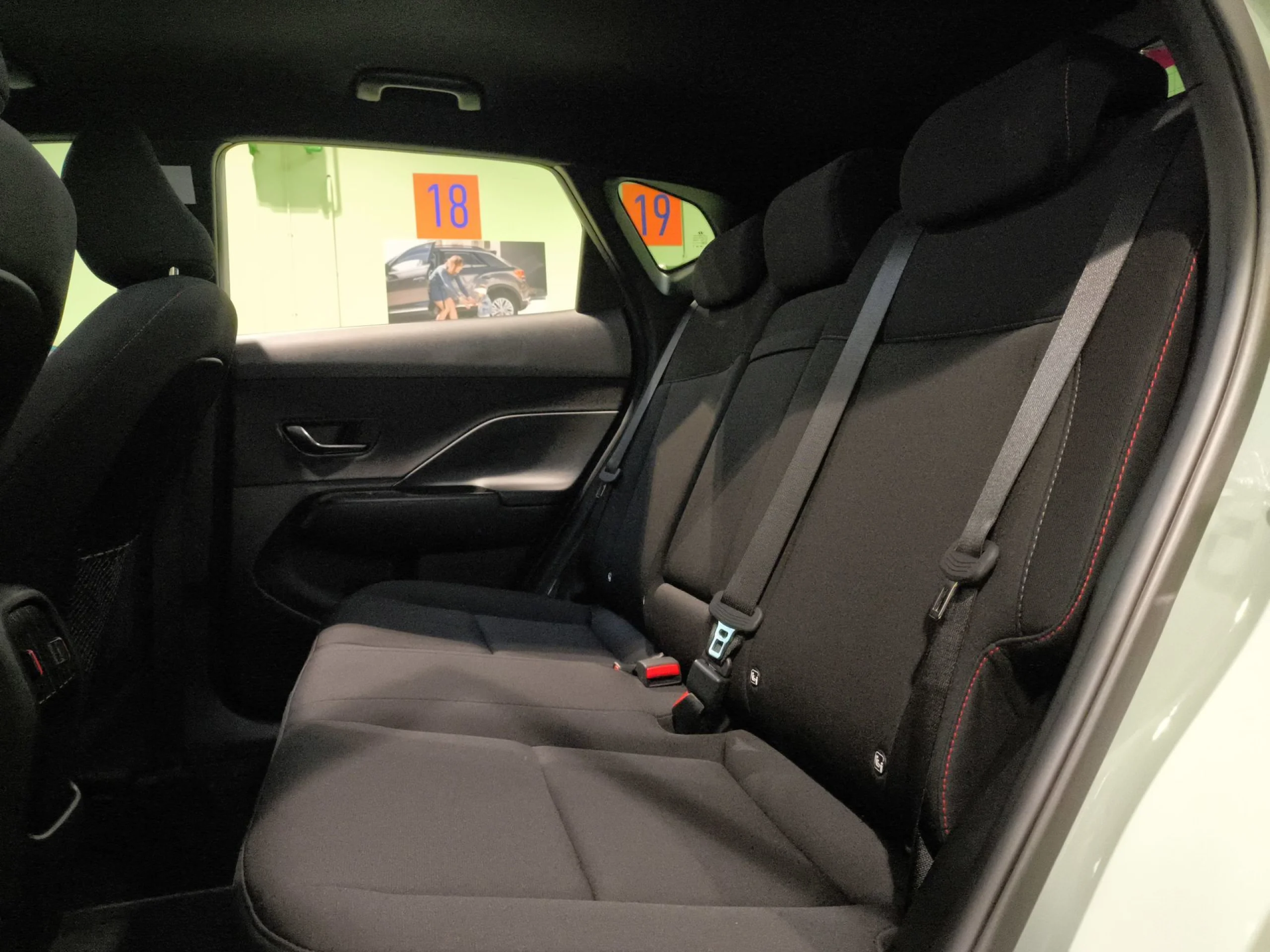 Hyundai Kona 1.6 GDI HEV N Line DT 95 kW (129 CV) - Foto 21