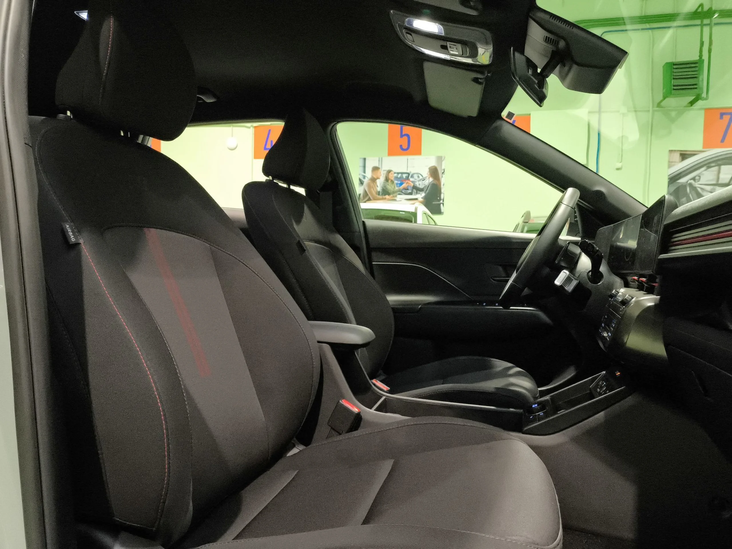 Hyundai Kona 1.6 GDI HEV N Line DT 95 kW (129 CV) - Foto 24