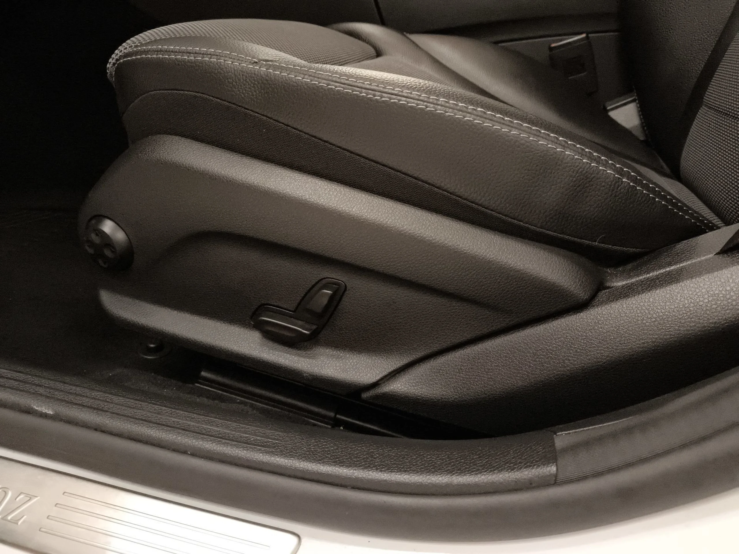 Mercedes-Benz Clase C C 220 d 143 kW (194 CV) - Foto 9