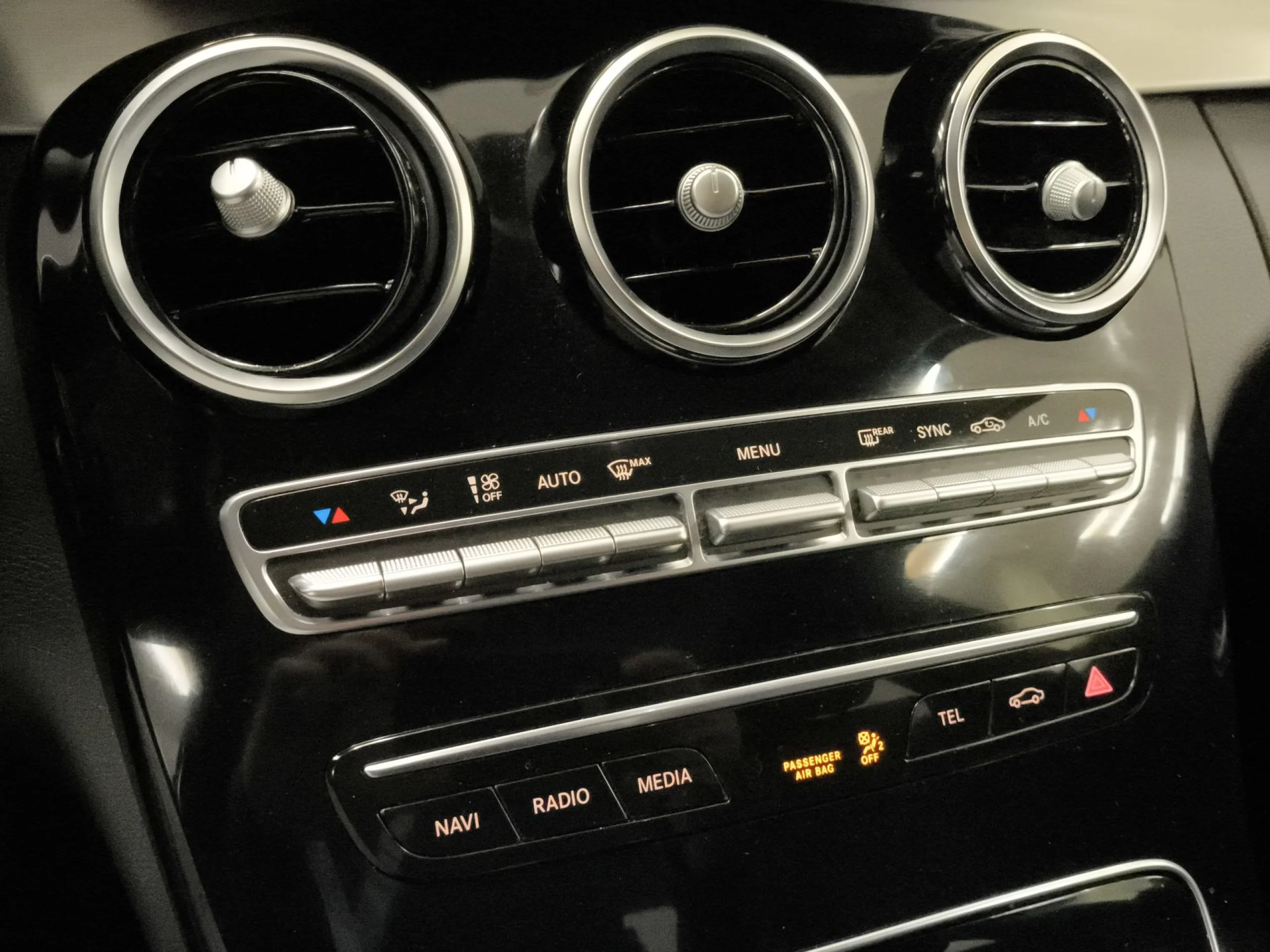 Mercedes-Benz Clase C C 220 d 143 kW (194 CV) - Foto 16