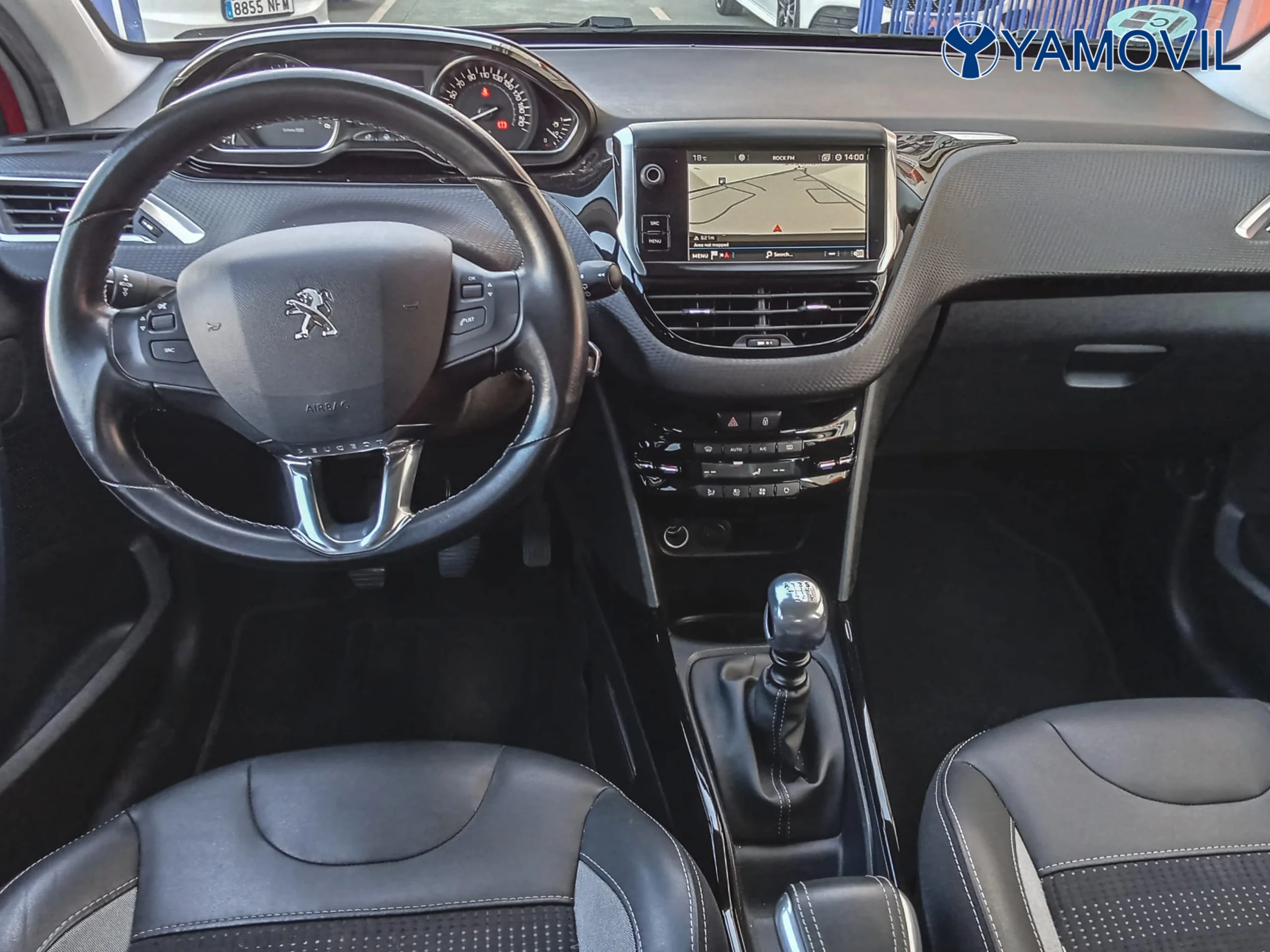 Peugeot 2008 BlueHDi 100 SANDS Allure 74 kW (100 CV) - Foto 5