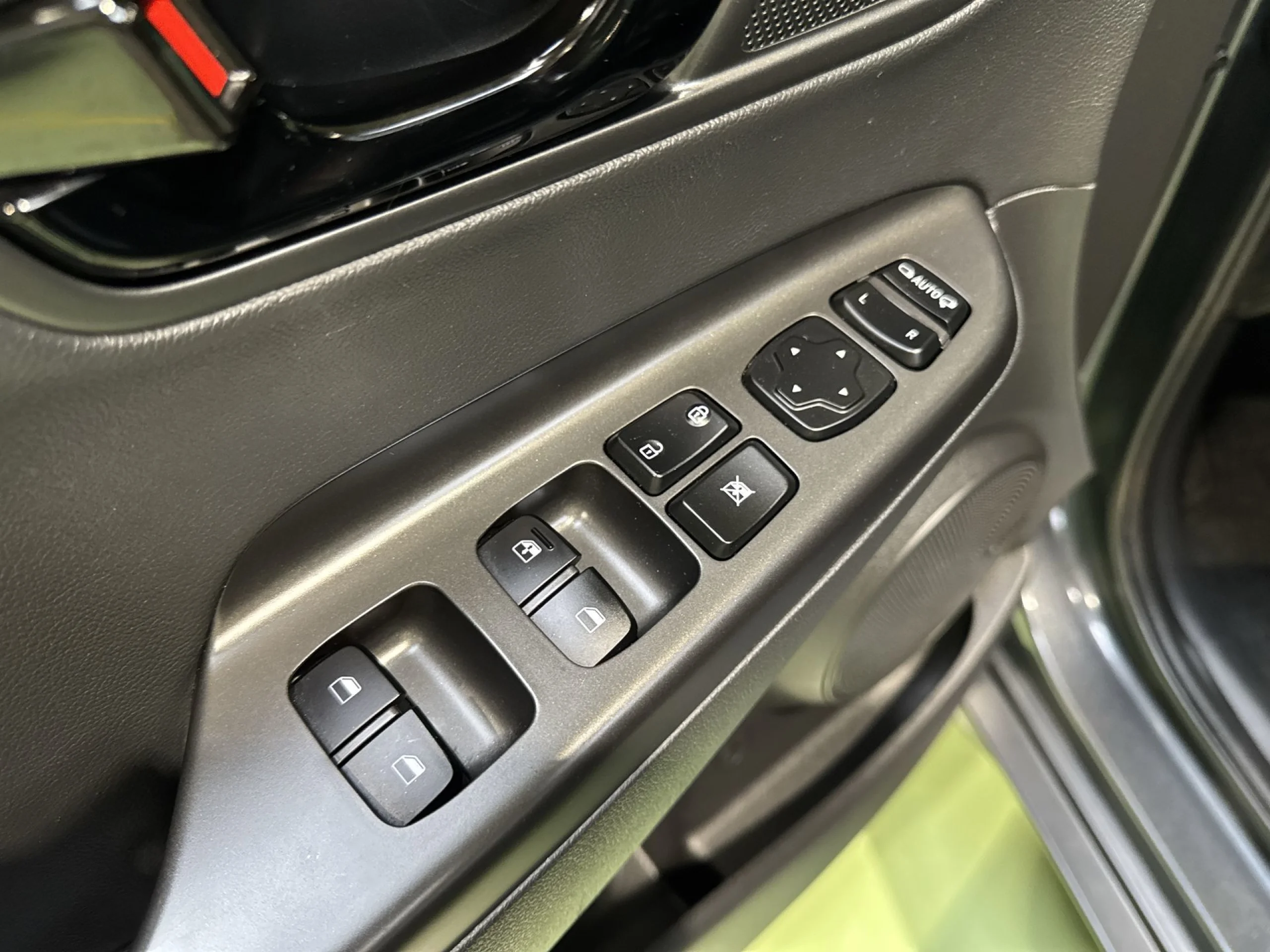 Hyundai Kona 1.6 GDI HEV Tecno Red DT 104 kW (141 CV) - Foto 10