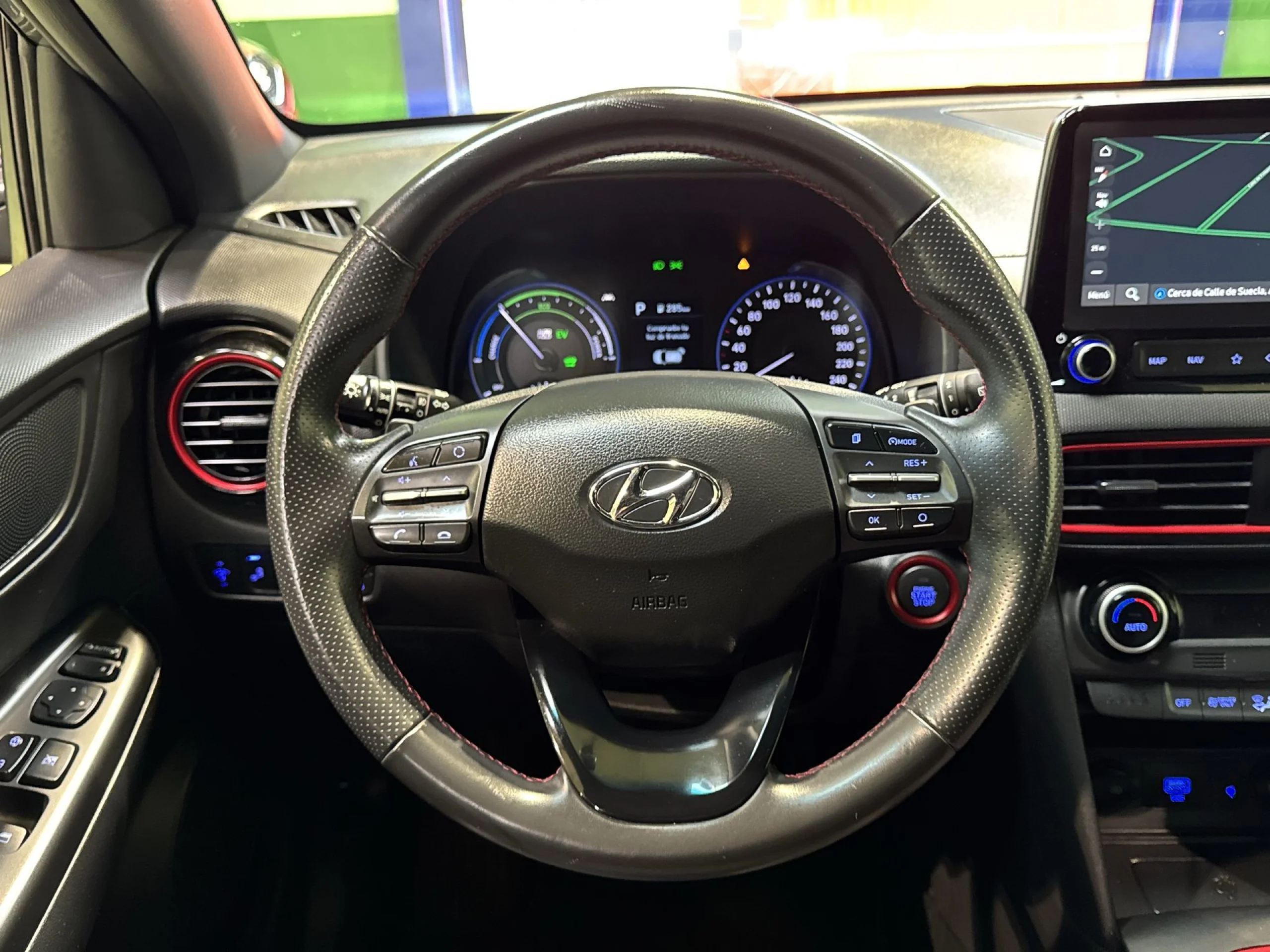 Hyundai Kona 1.6 GDI HEV Tecno Red DT 104 kW (141 CV) - Foto 11