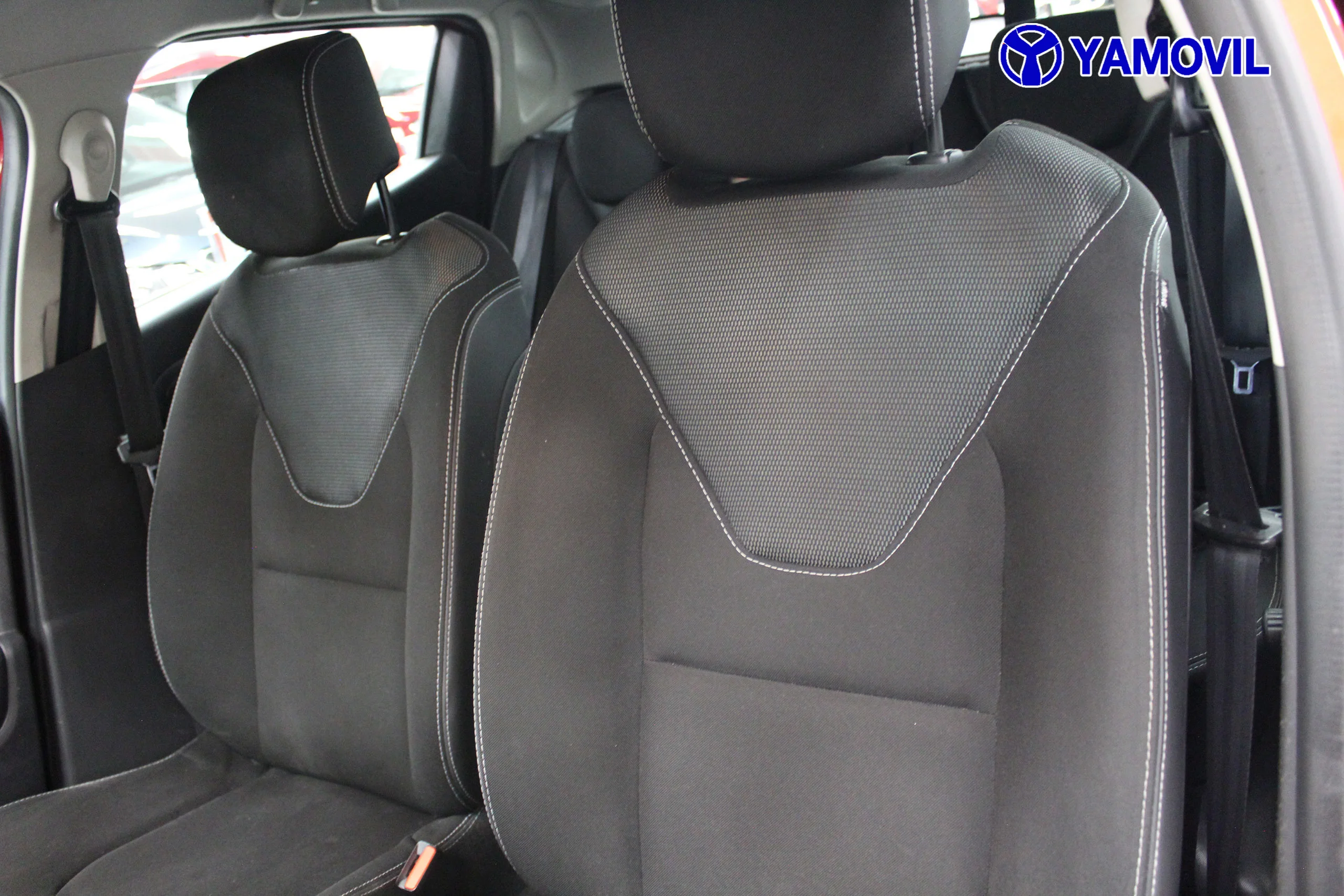 Renault Clio Dynamique Energy TCe 66 kW (90 CV) - Foto 13