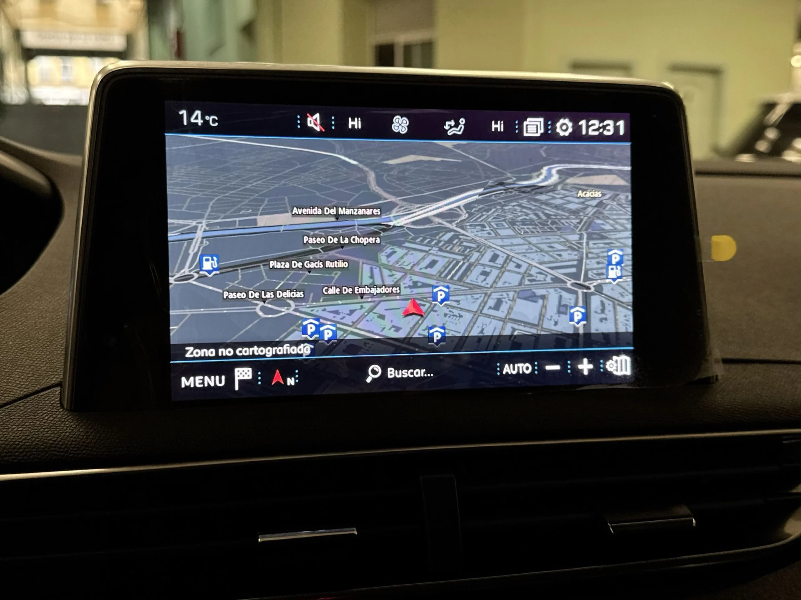 Peugeot 3008 PureTech 130 SANDS Allure 96 kW (130 CV) - Foto 17