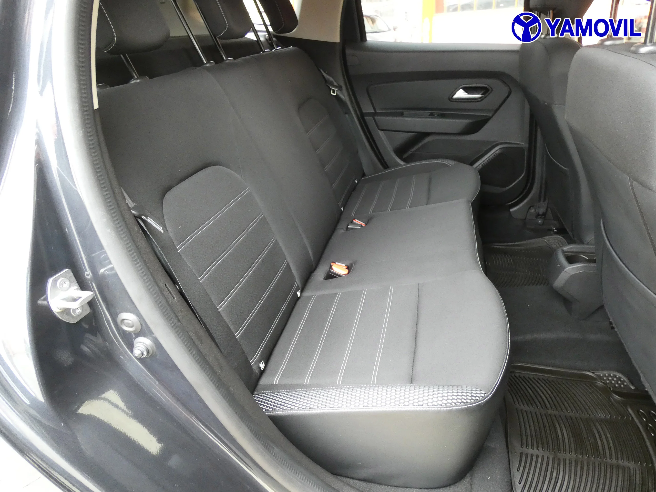 Dacia Duster TCE PRESTIGE 4X4 - Foto 17