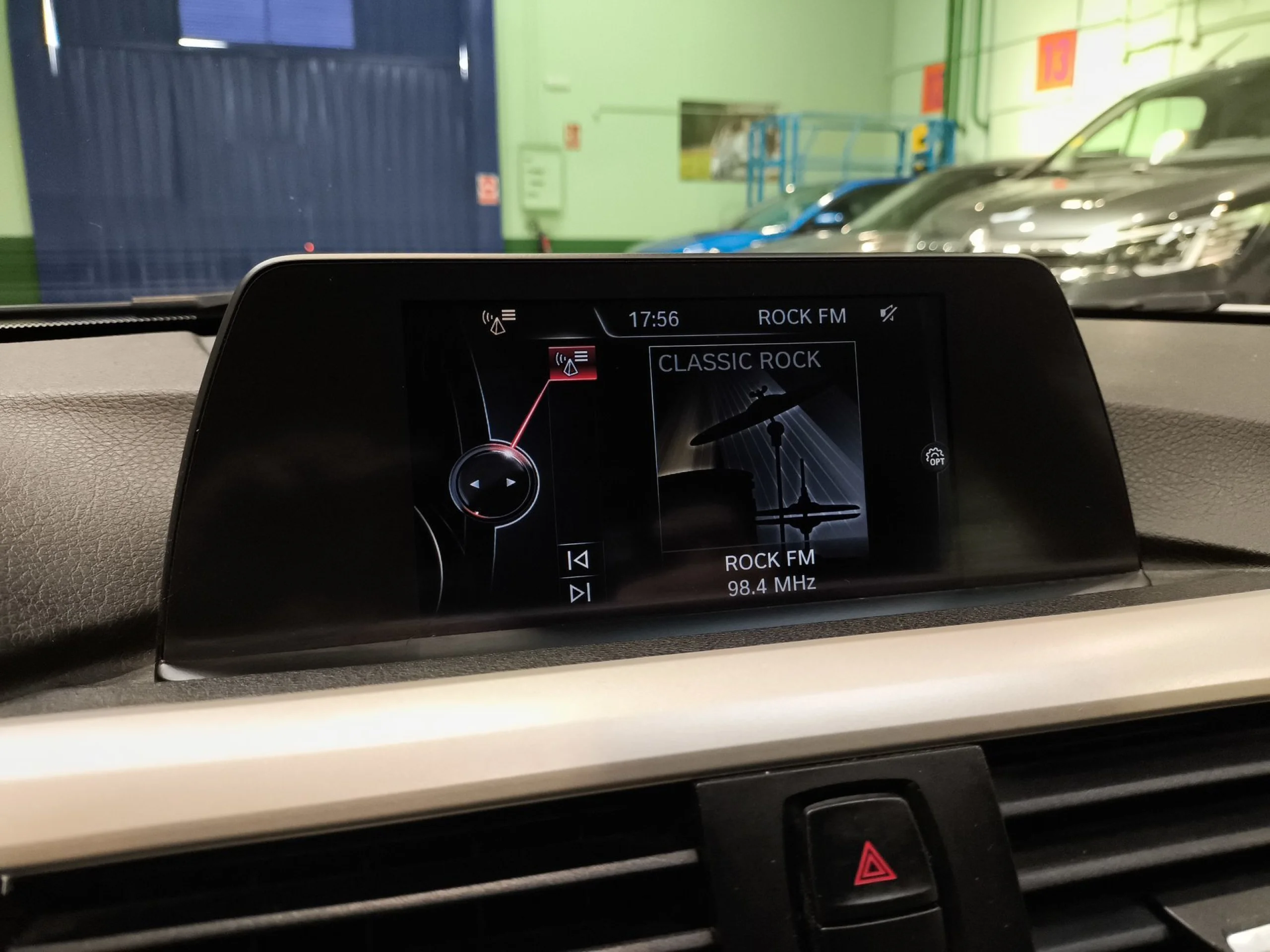 BMW Serie 3 318d 105 kW (143 CV) - Foto 19