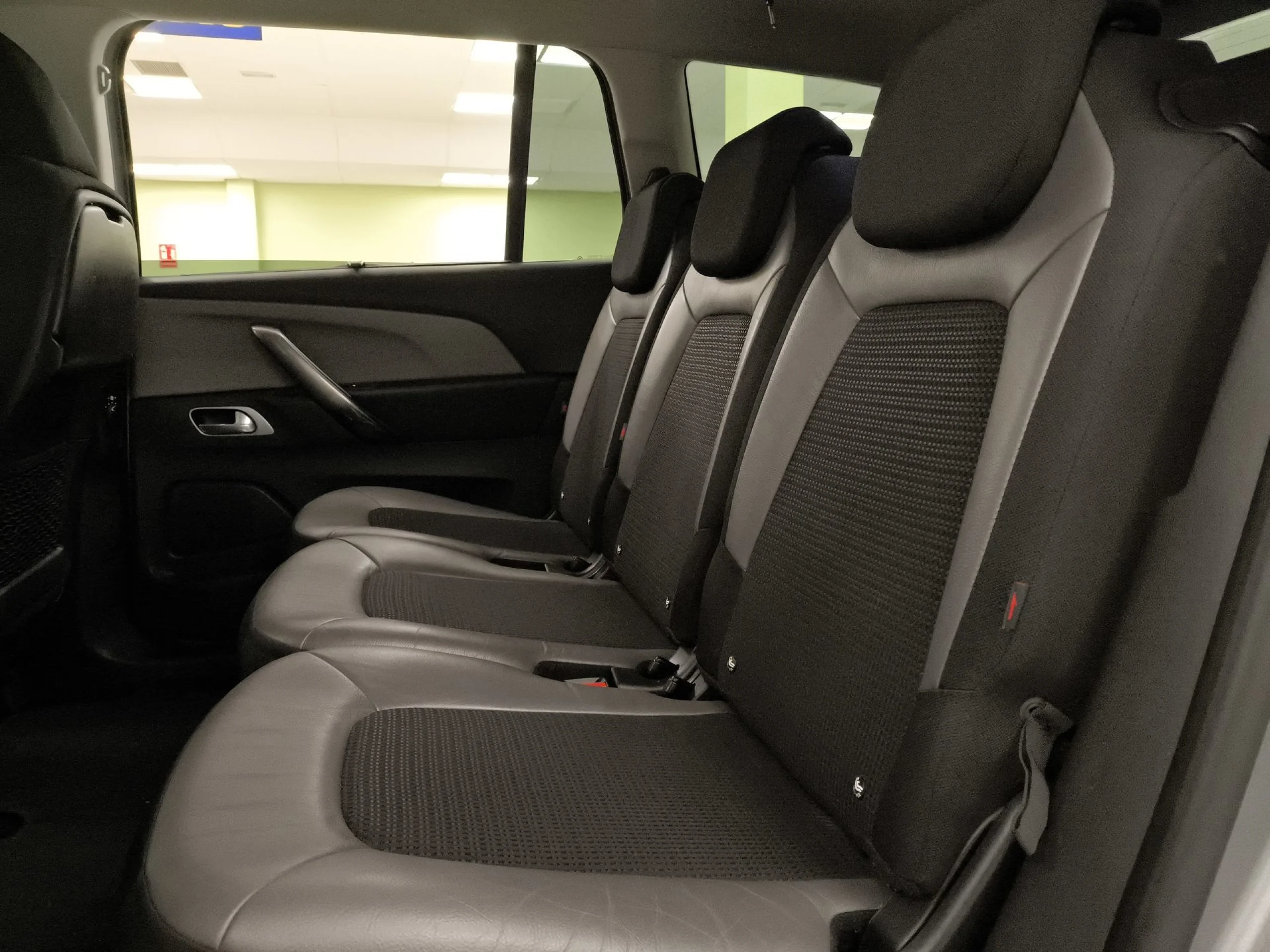 Citroen Grand C4 Spacetourer PureTech 130 SANDS Shine 96 kW (130 CV) - Foto 19