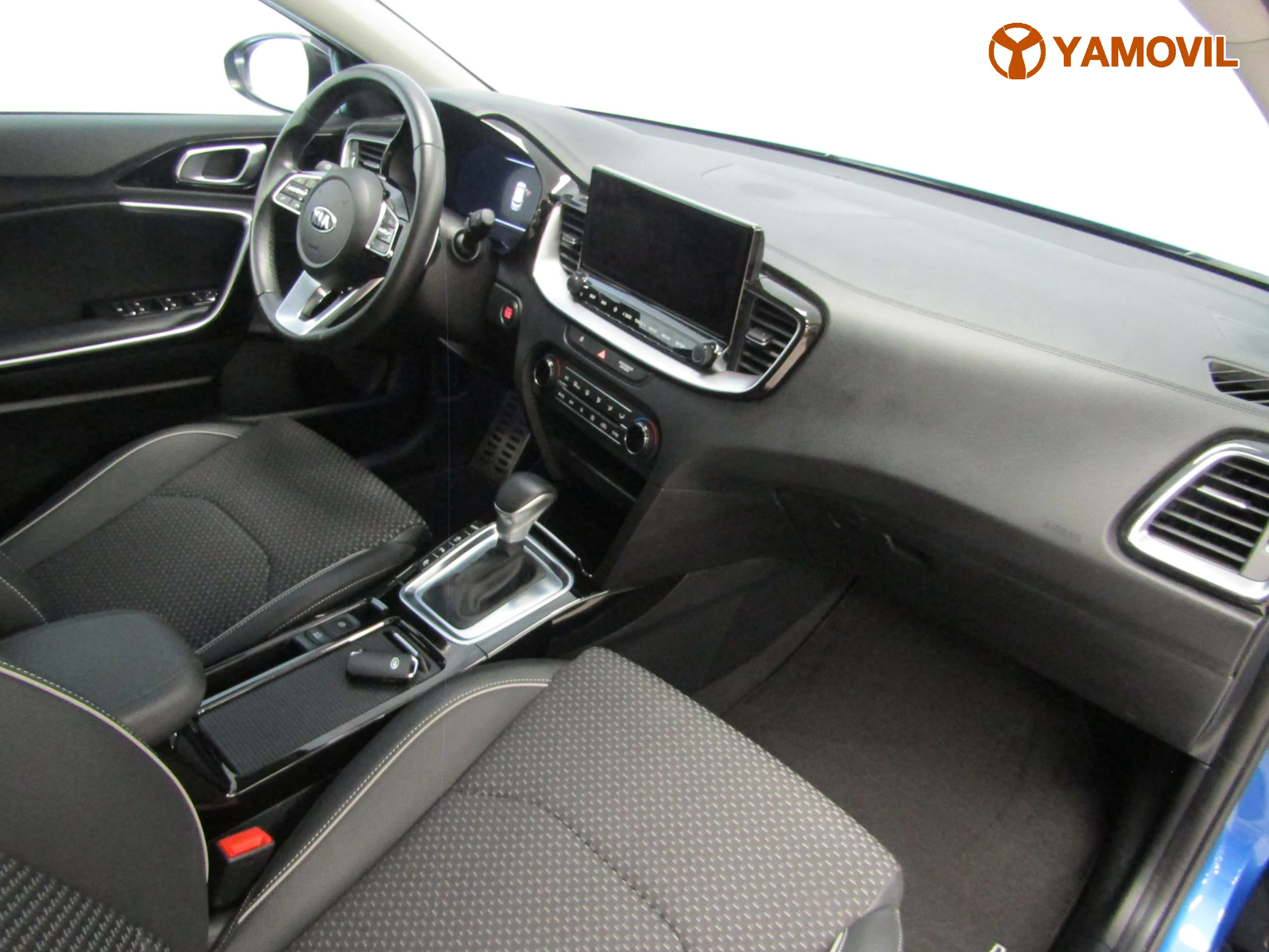 Kia Ceed X-CEED 1.6 T-GDI EMOTION DCT - Foto 13