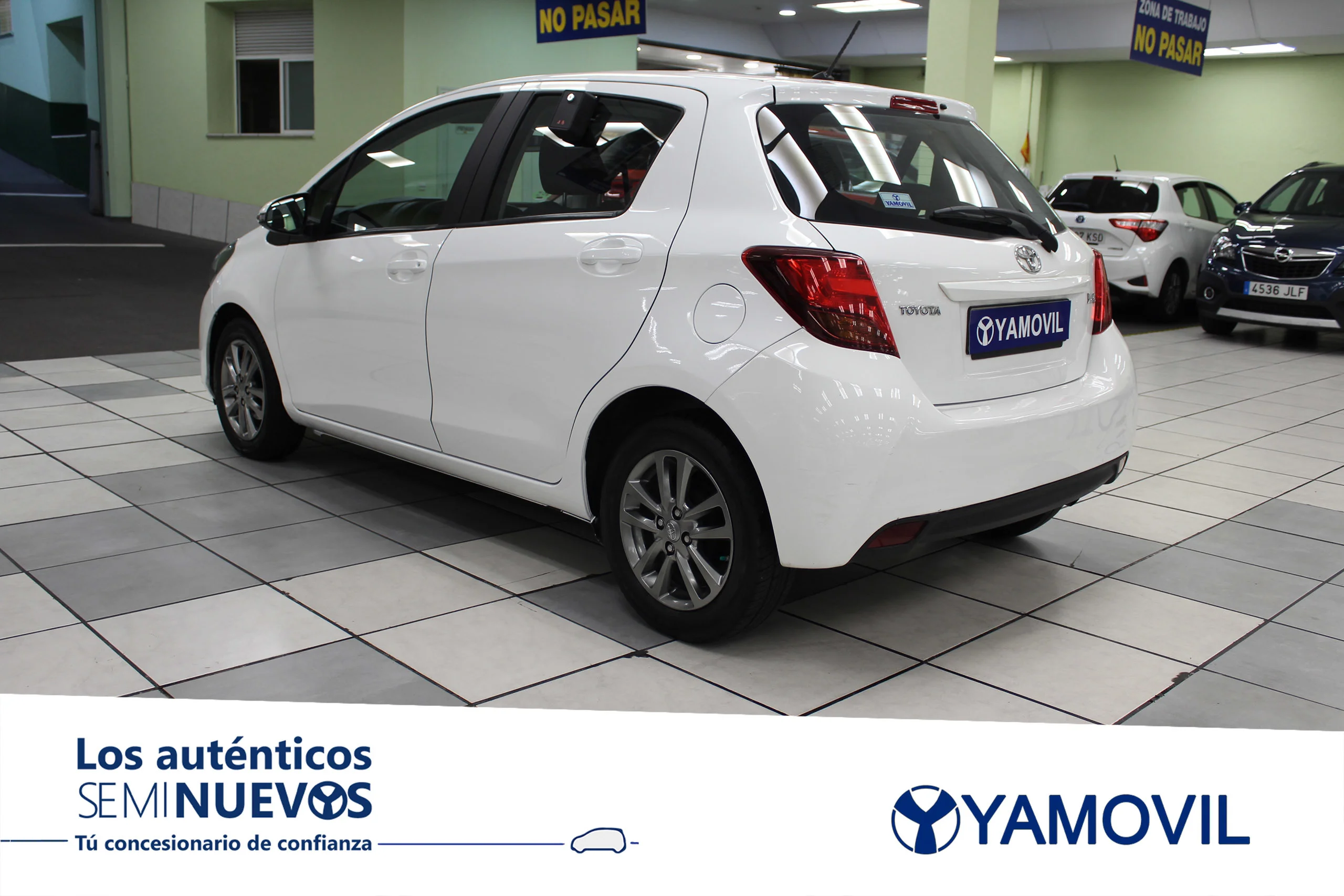 Toyota Yaris 70 City 51 kW (69 CV) - Foto 6