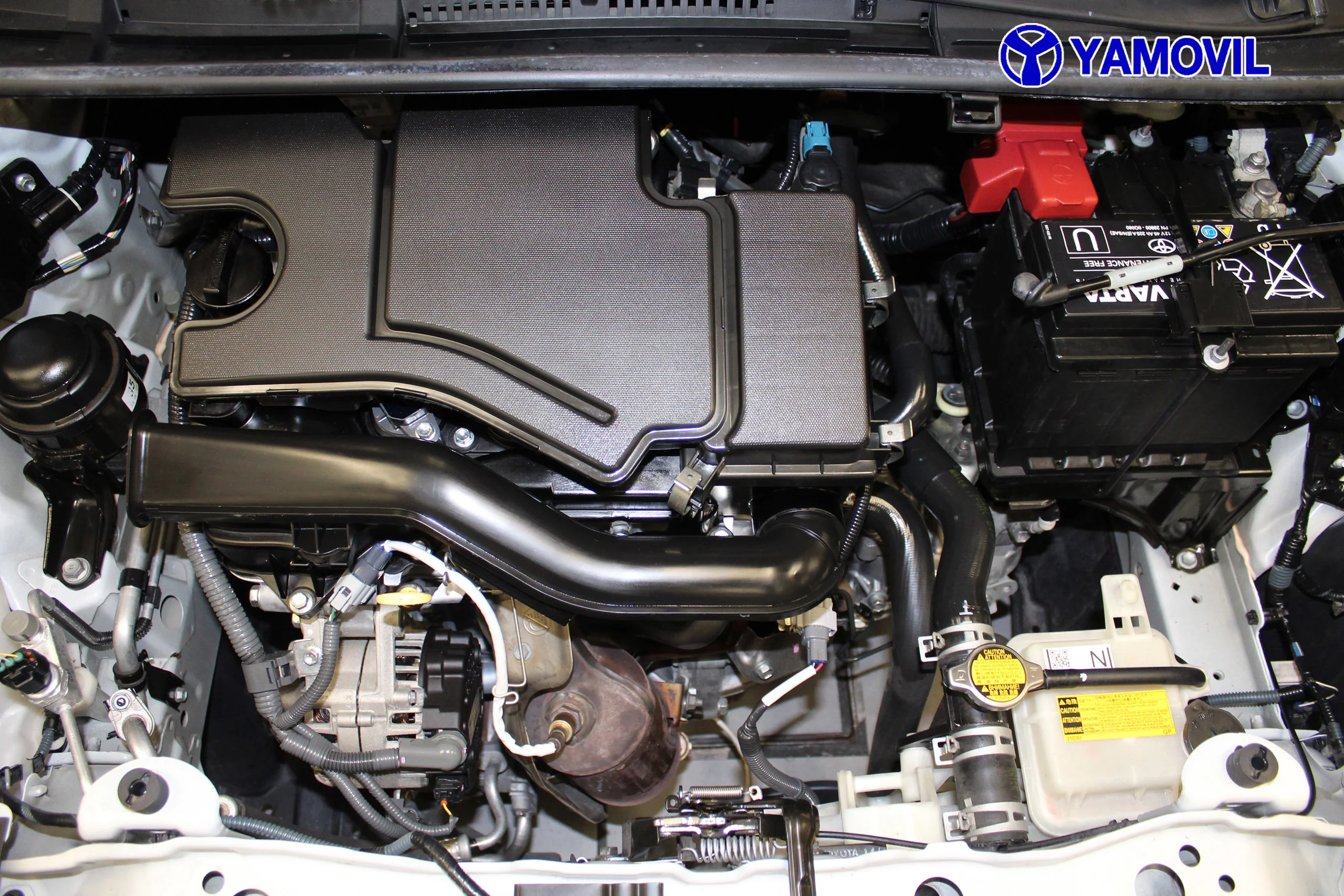 Toyota Yaris 70 City 51 kW (69 CV) - Foto 7