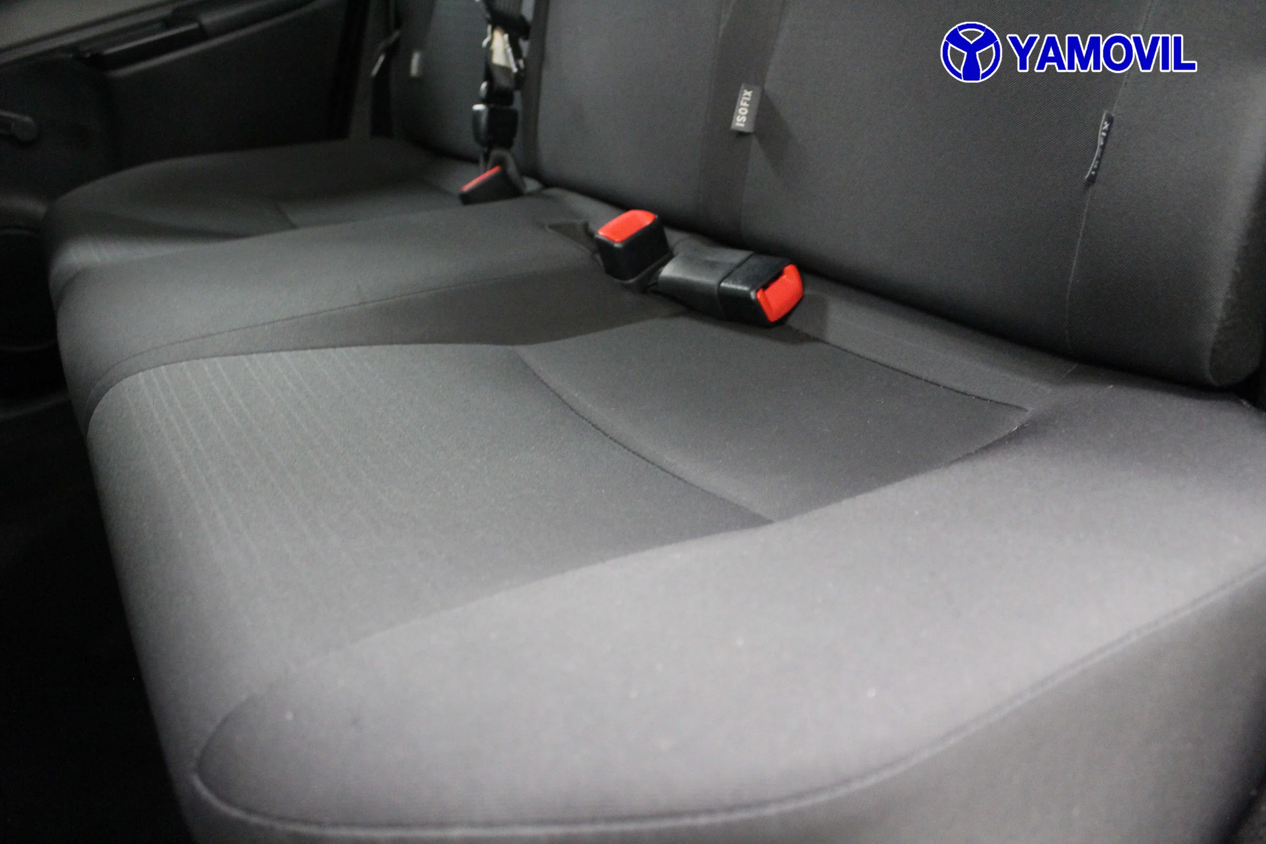 Toyota Yaris 70 City 51 kW (69 CV) - Foto 15