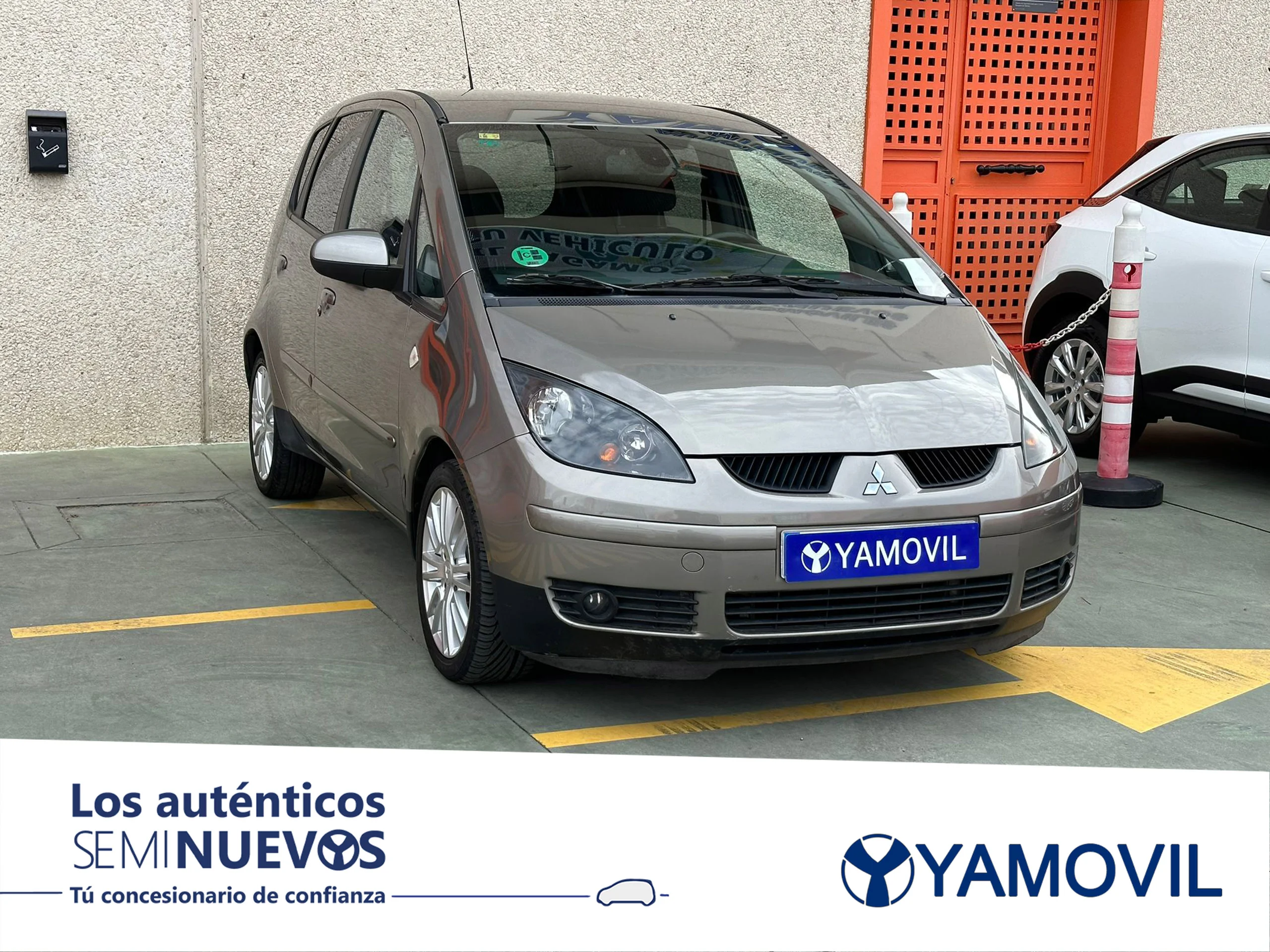 Mitsubishi Colt 1.3 CLEA TEC INTENSE 5P - Foto 3