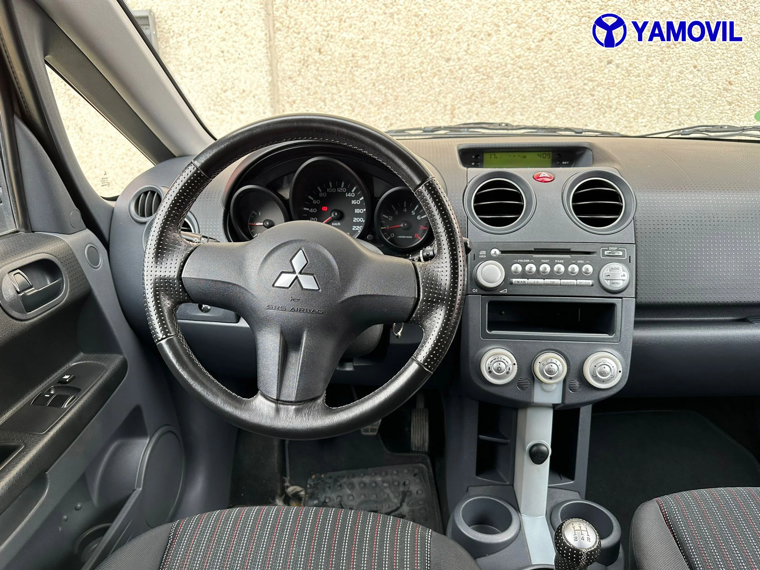Mitsubishi Colt 1.3 CLEA TEC INTENSE 5P - Foto 17
