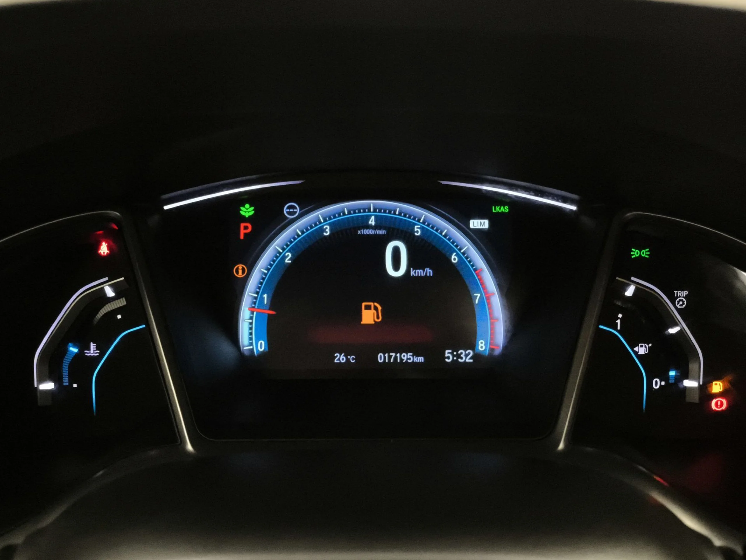 Honda Civic 1.5 I-VTEC Sedan Executive CVT 134 kW (182 CV) - Foto 18
