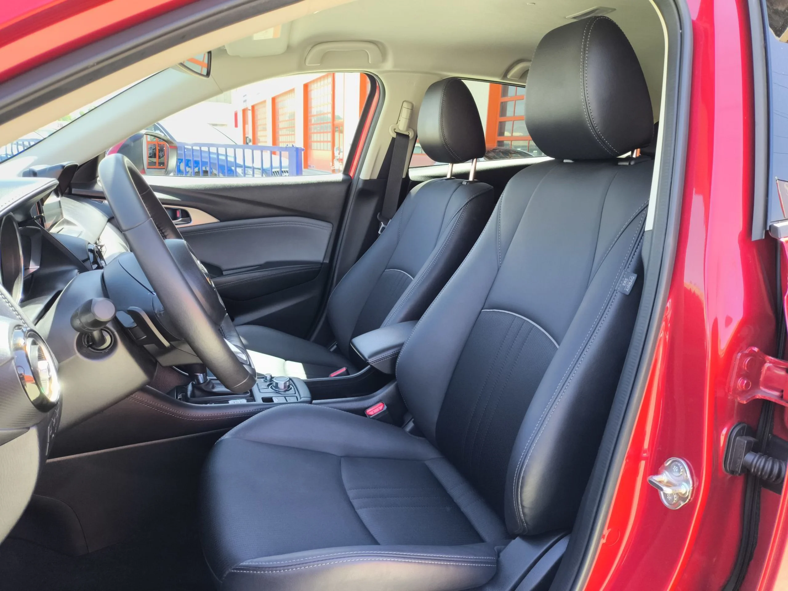 Mazda CX-3 2.0 G Zenith 2WD AT 89 kW (121 CV) - Foto 8