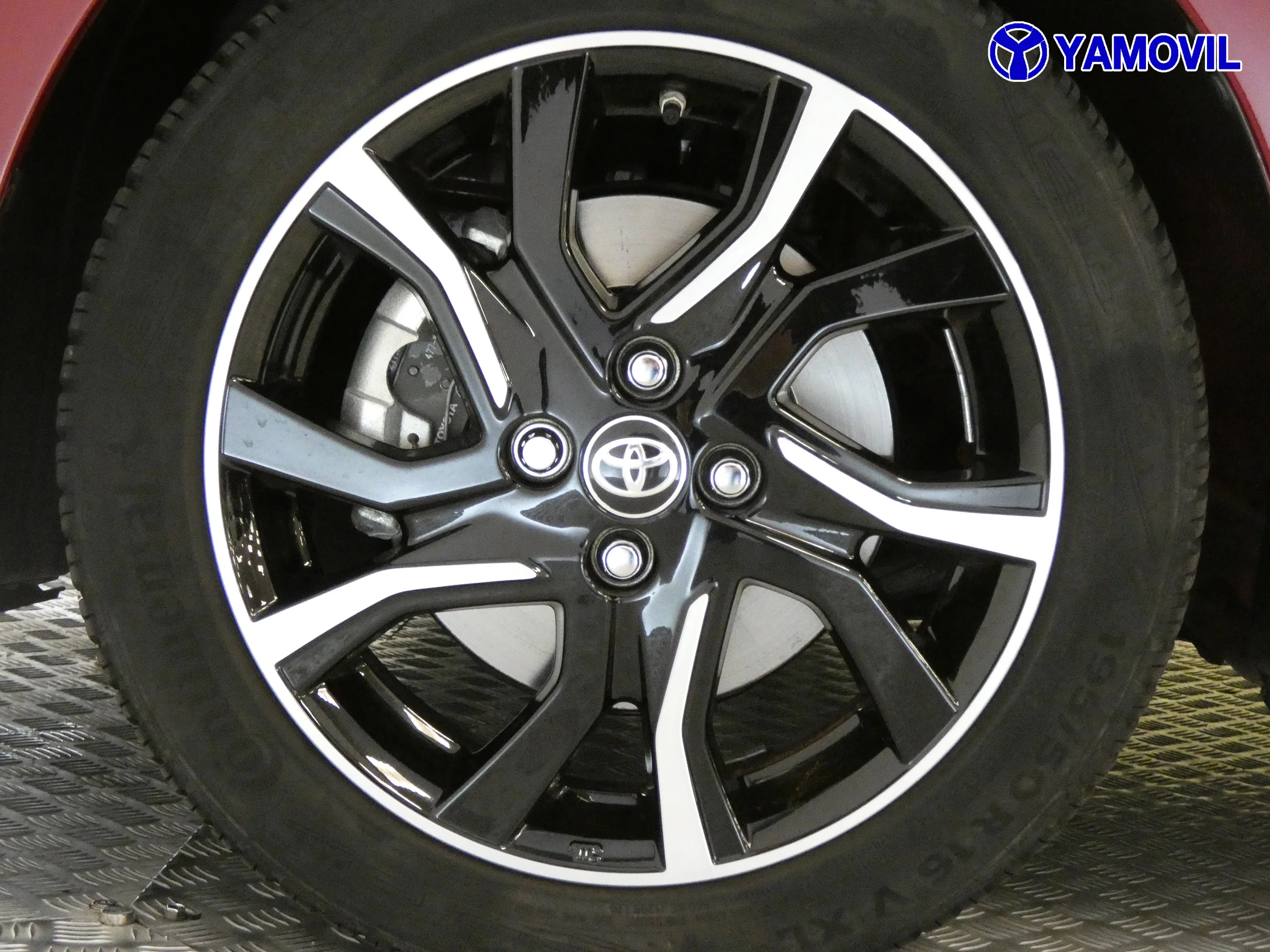 Toyota Yaris FEEL EDITION BITONO - Foto 9