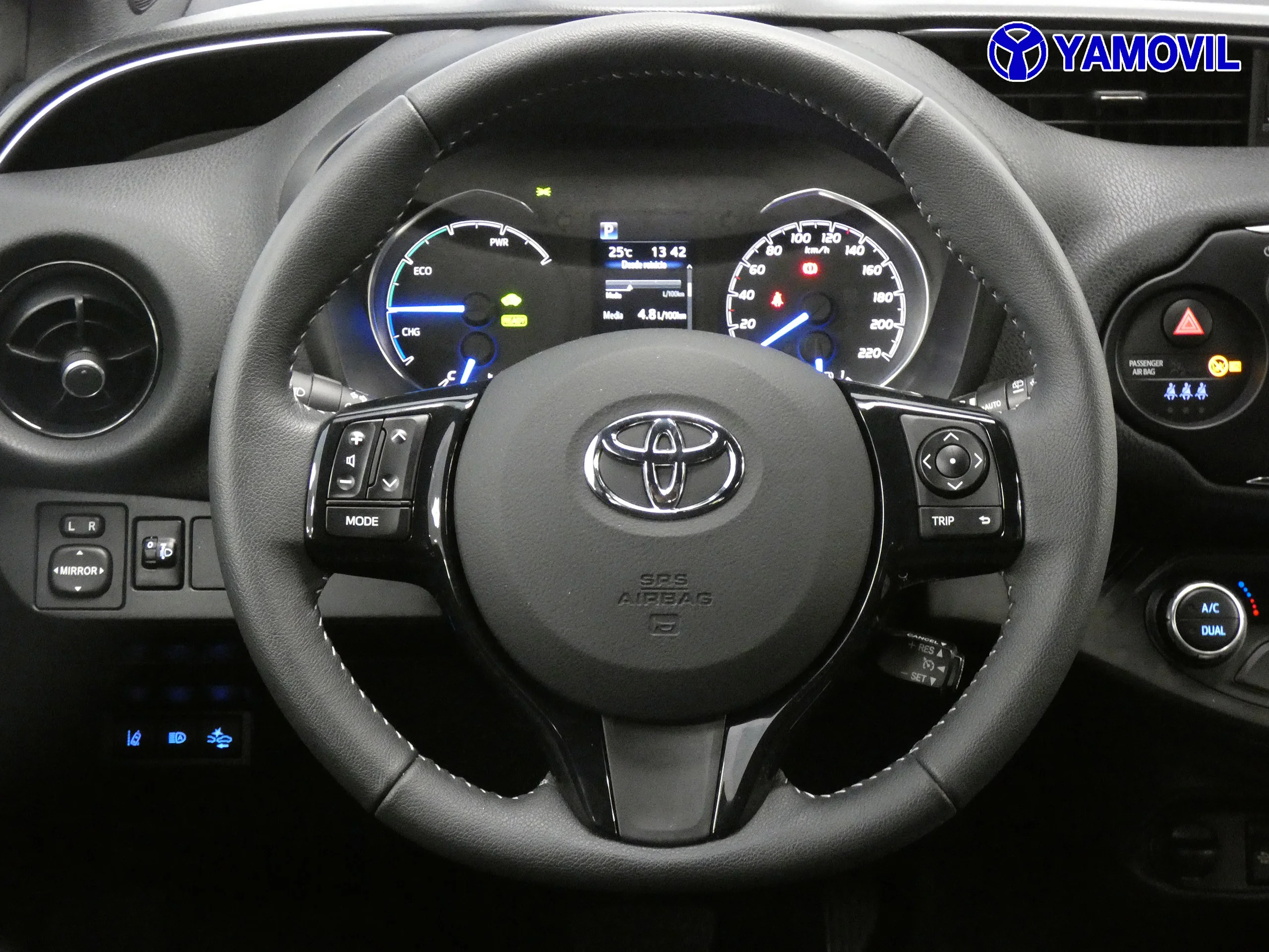 Toyota Yaris FEEL EDITION BITONO - Foto 18