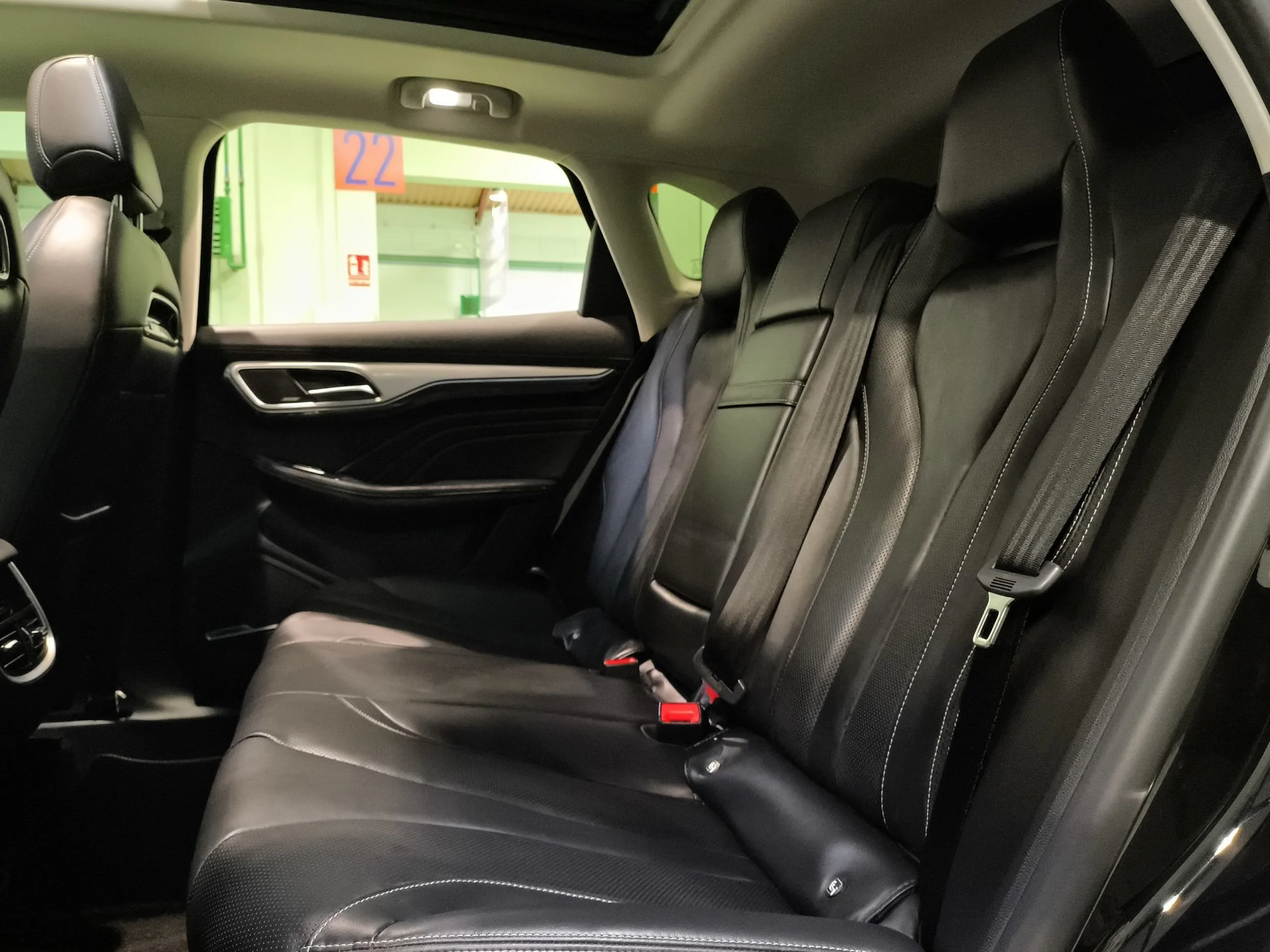 MG Marvel R 70kWh Performance 212 kW (288 CV) - Foto 23