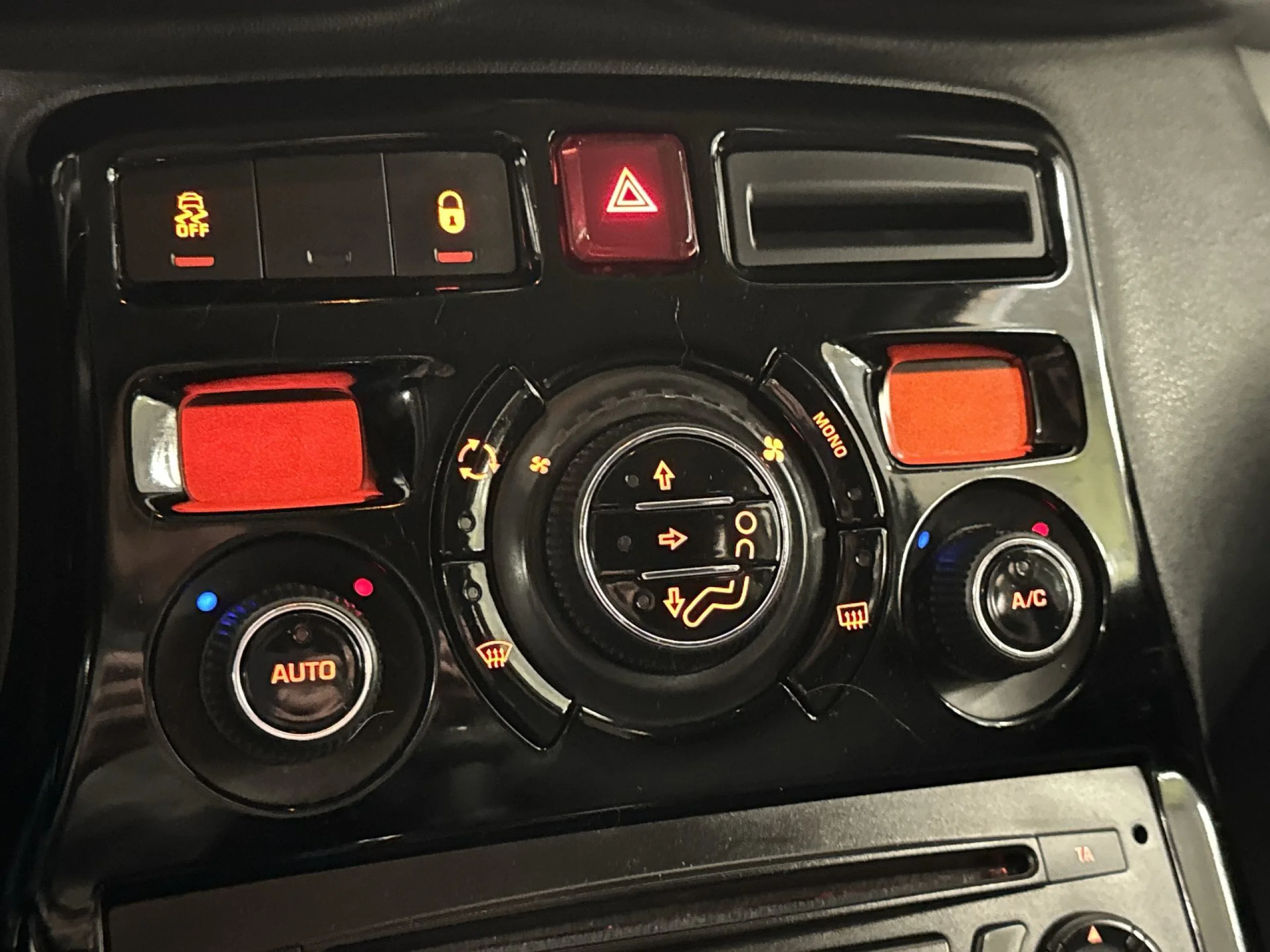 Citroen C3 Picasso PureTech 110 Feel Edition 81 kW (110 CV) - Foto 16