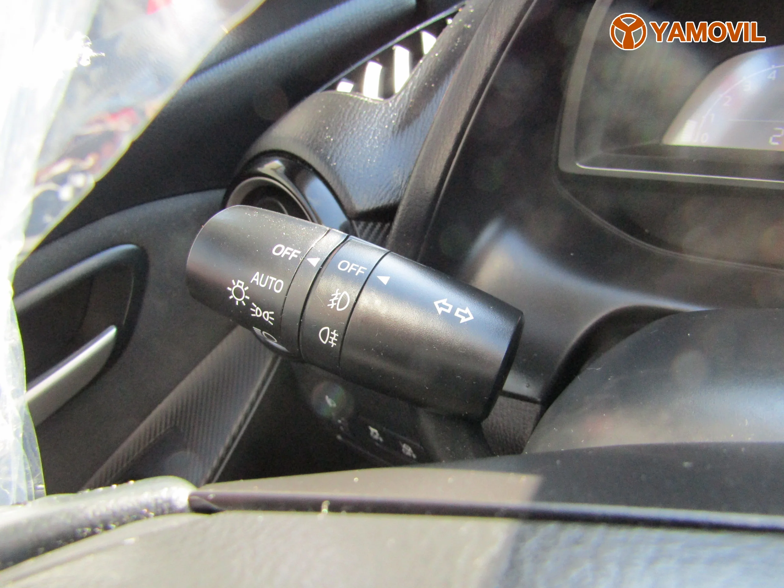 Mazda 2 1.5 BLACK TECH NAVI - Foto 31