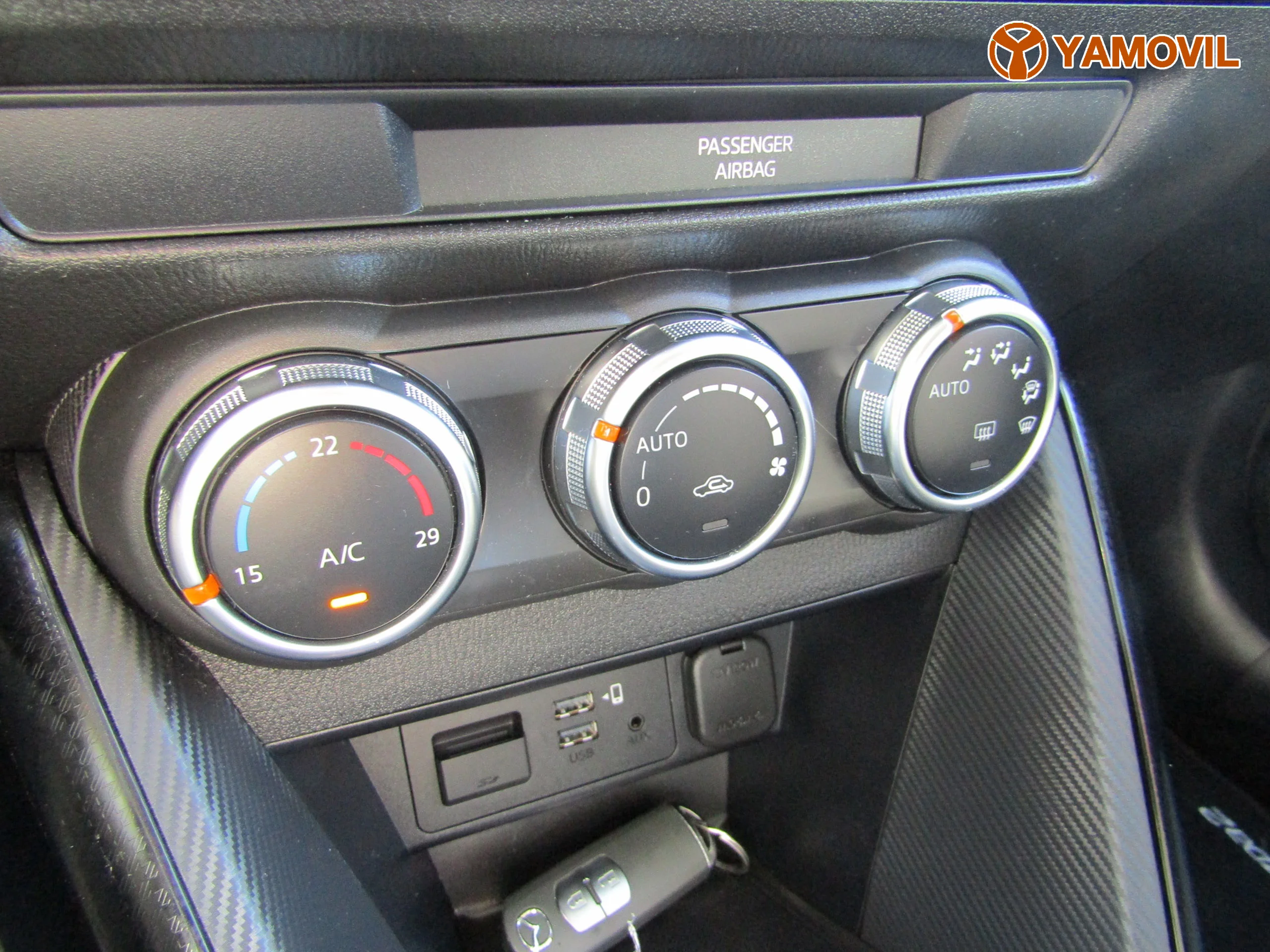 Mazda 2 1.5 BLACK TECH NAVI - Foto 26