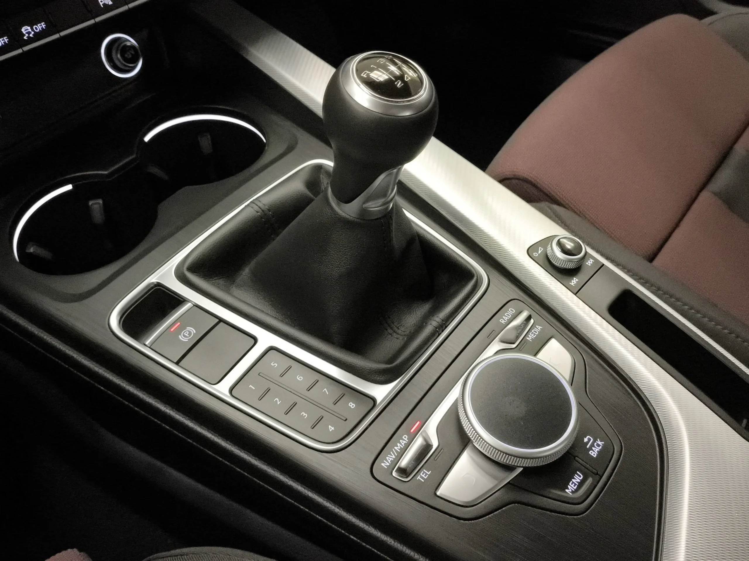 Audi A4 S line 35 TFSI 110 kW (150 CV) - Foto 16