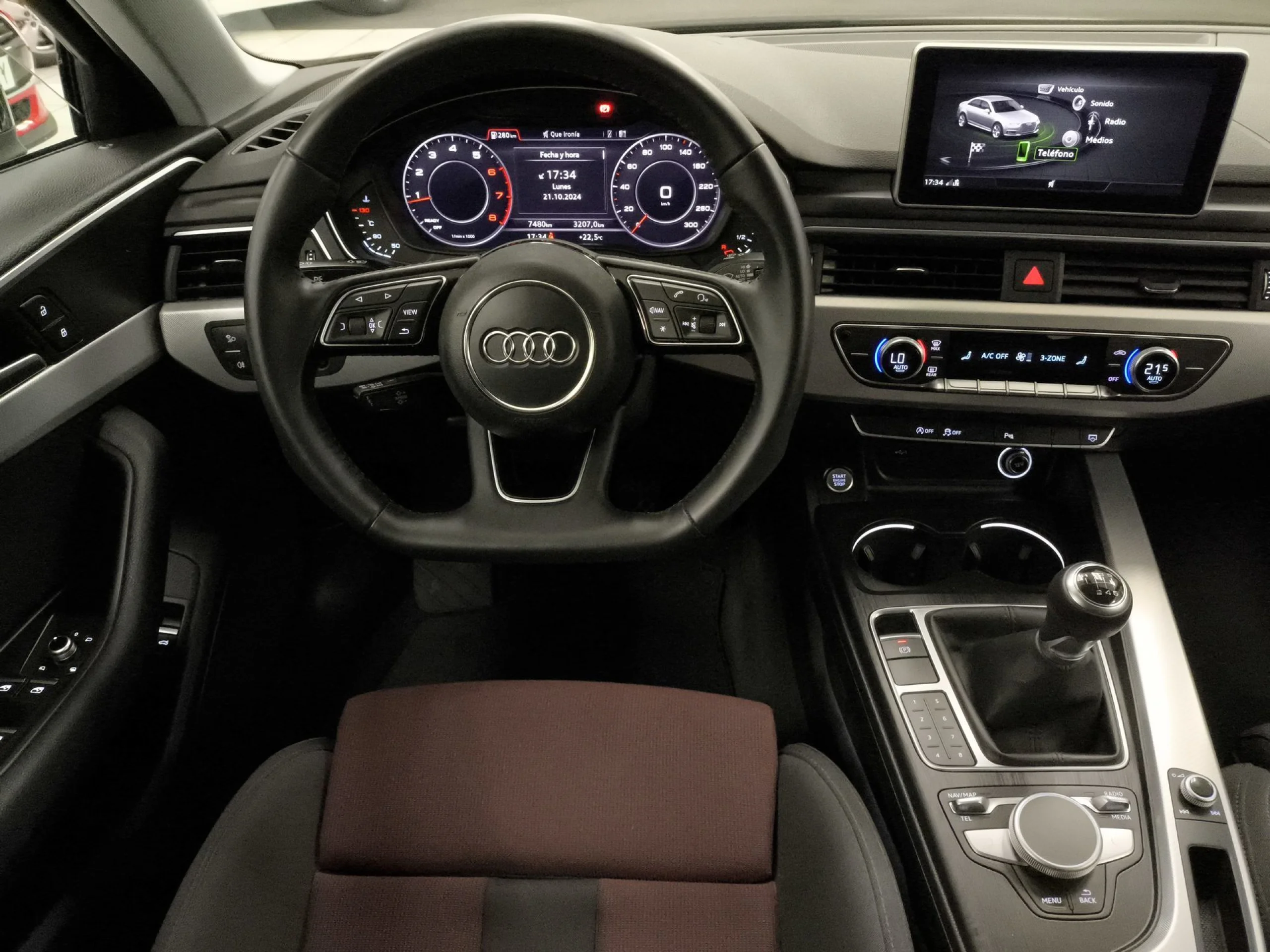 Audi A4 S line 35 TFSI 110 kW (150 CV) - Foto 17