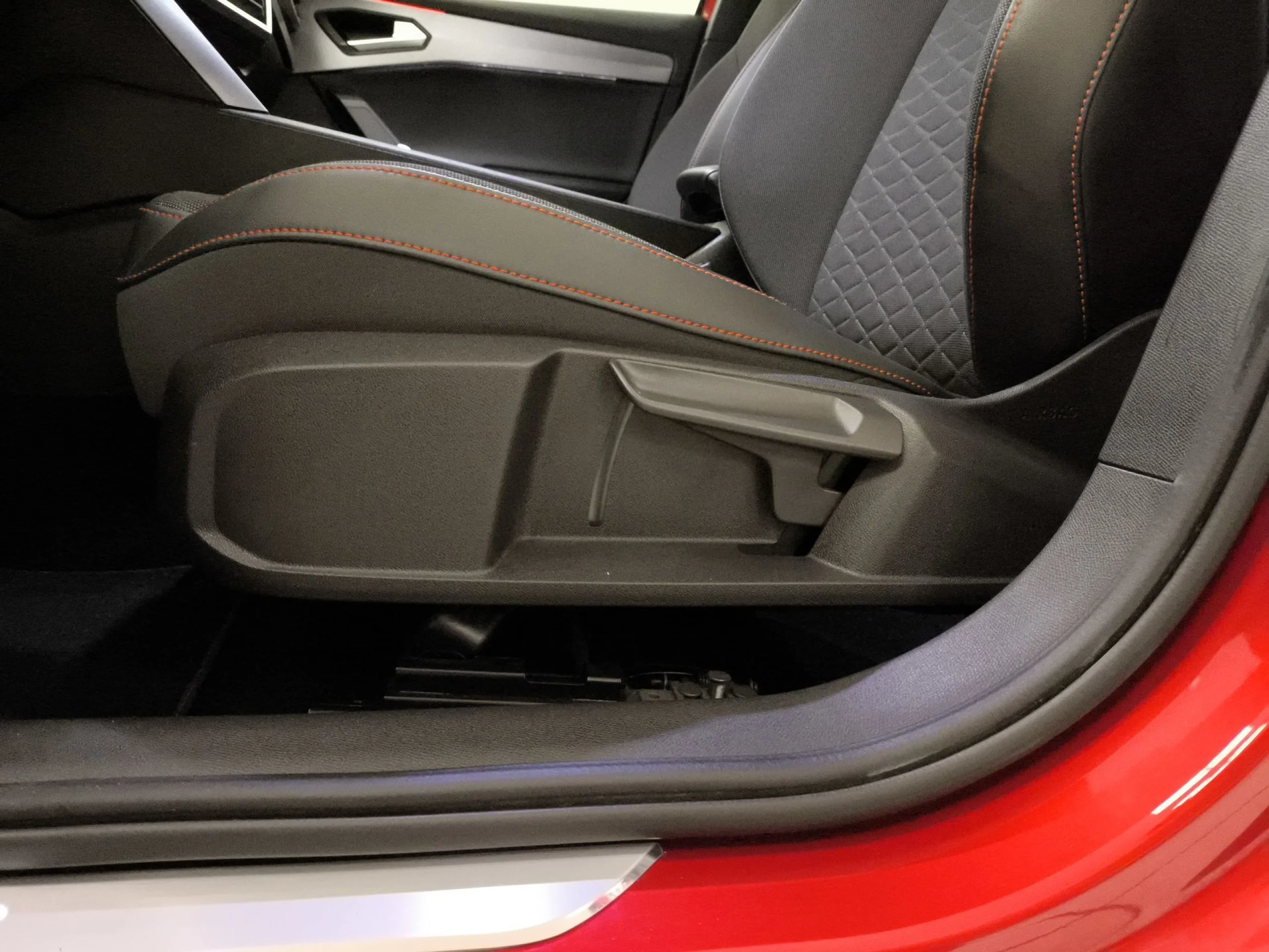 Seat León 2.0 TDI SANDS FR DSG 110 kW (150 CV) - Foto 9