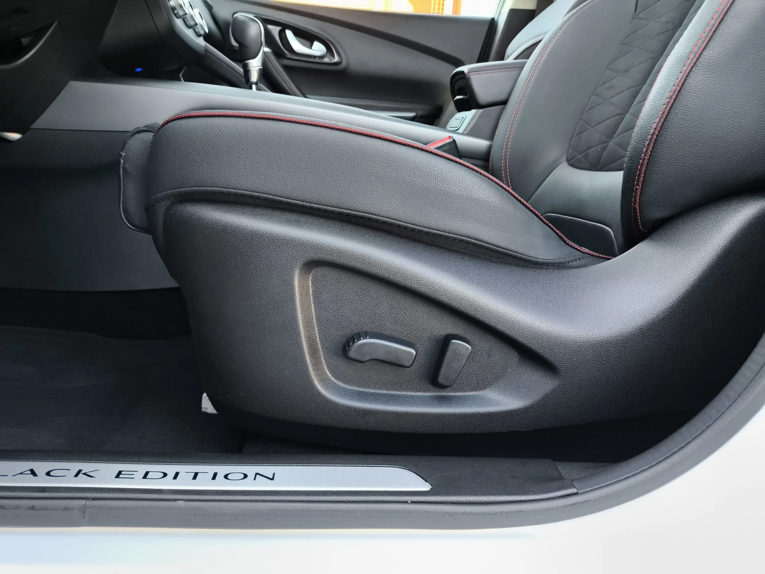 Renault Kadjar Black Edition GPF TCe 117 kW (160 CV) EDC - Foto 9