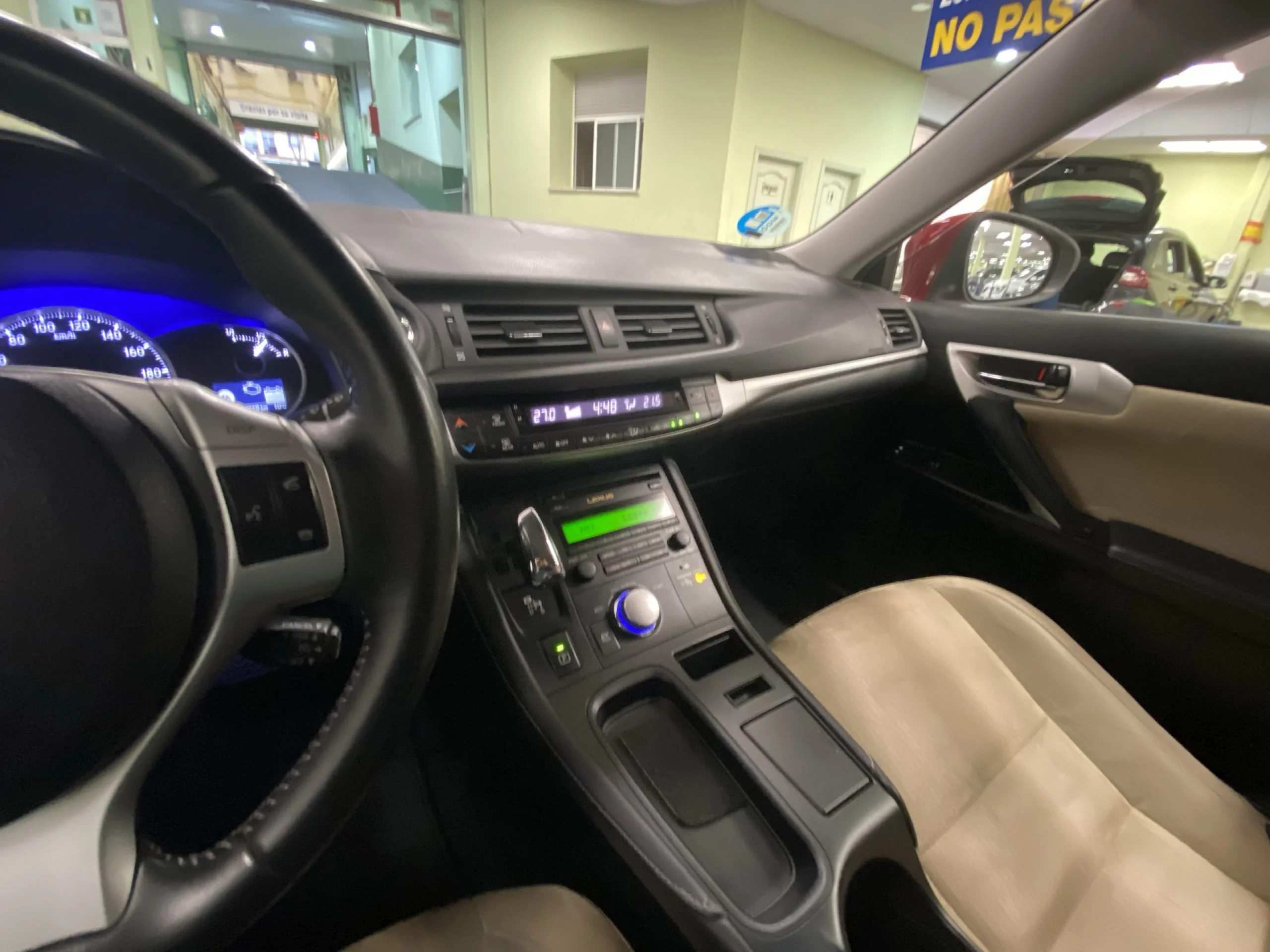 Lexus CT 200h Pack Hybrid Drive 100 kW (136 CV) - Foto 16